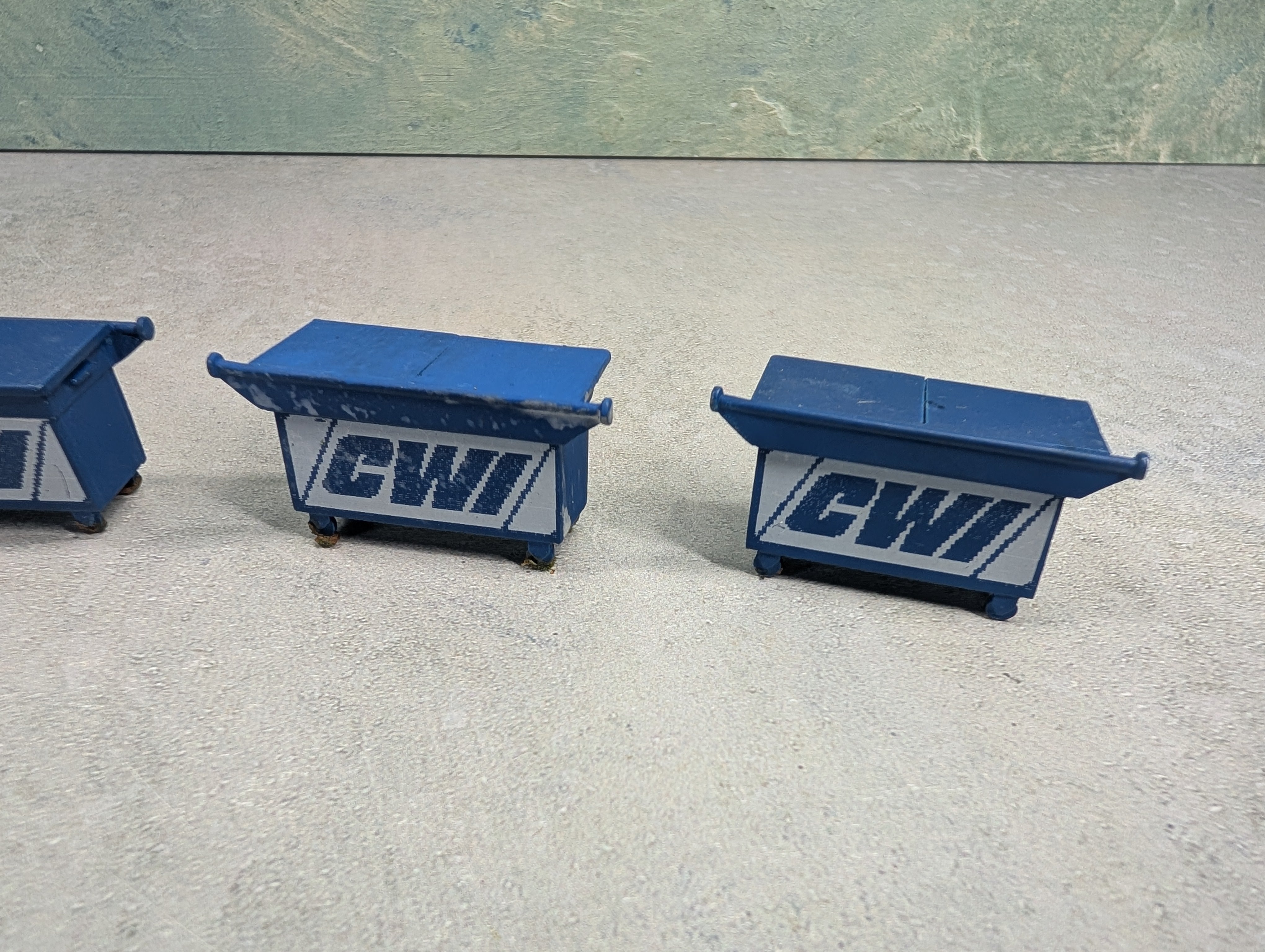 USED O Lot of Blue Metal Dumpsters (5 pcs)