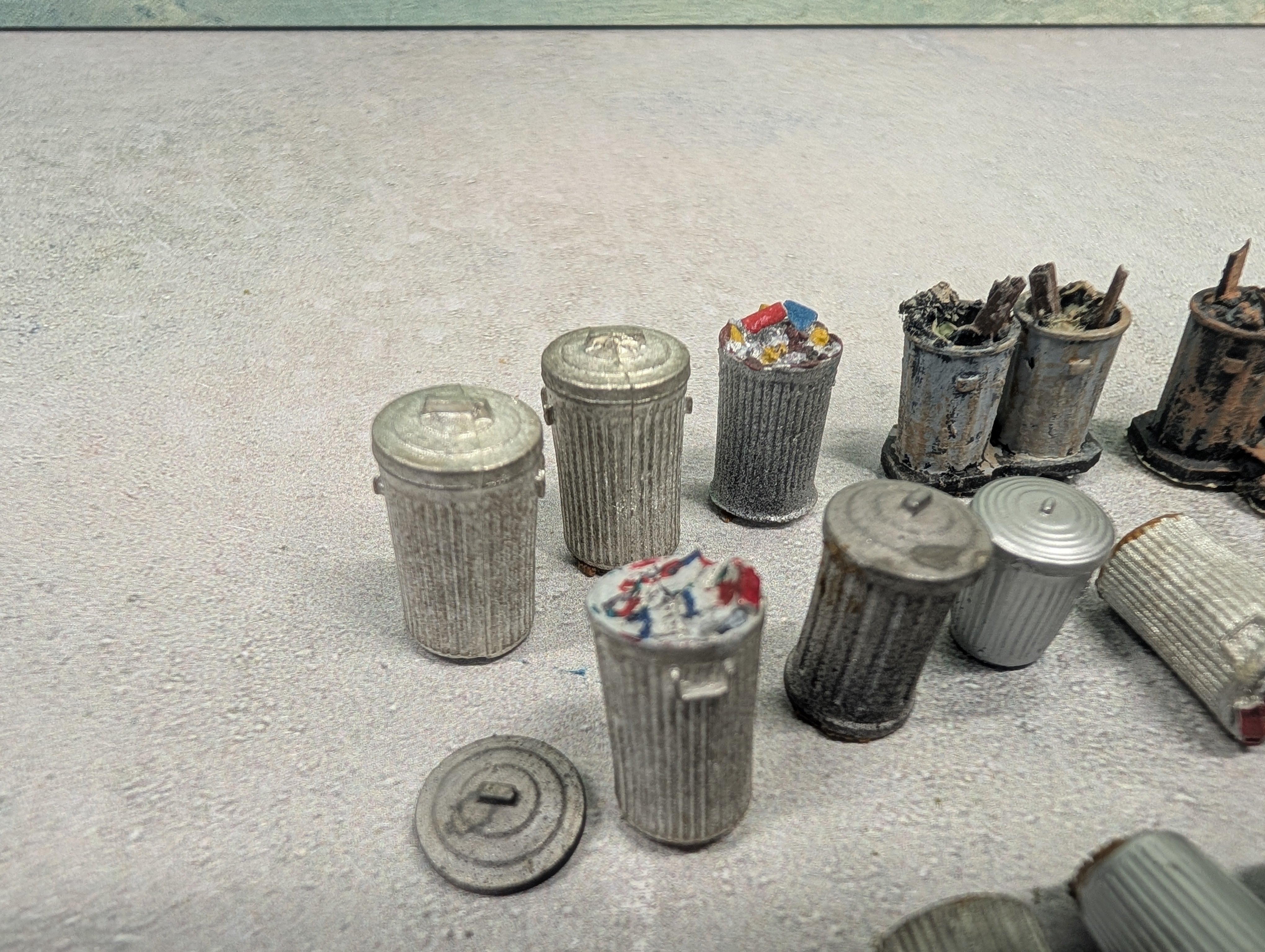 USED O Lot of Metal Trash Cans (27 pcs)