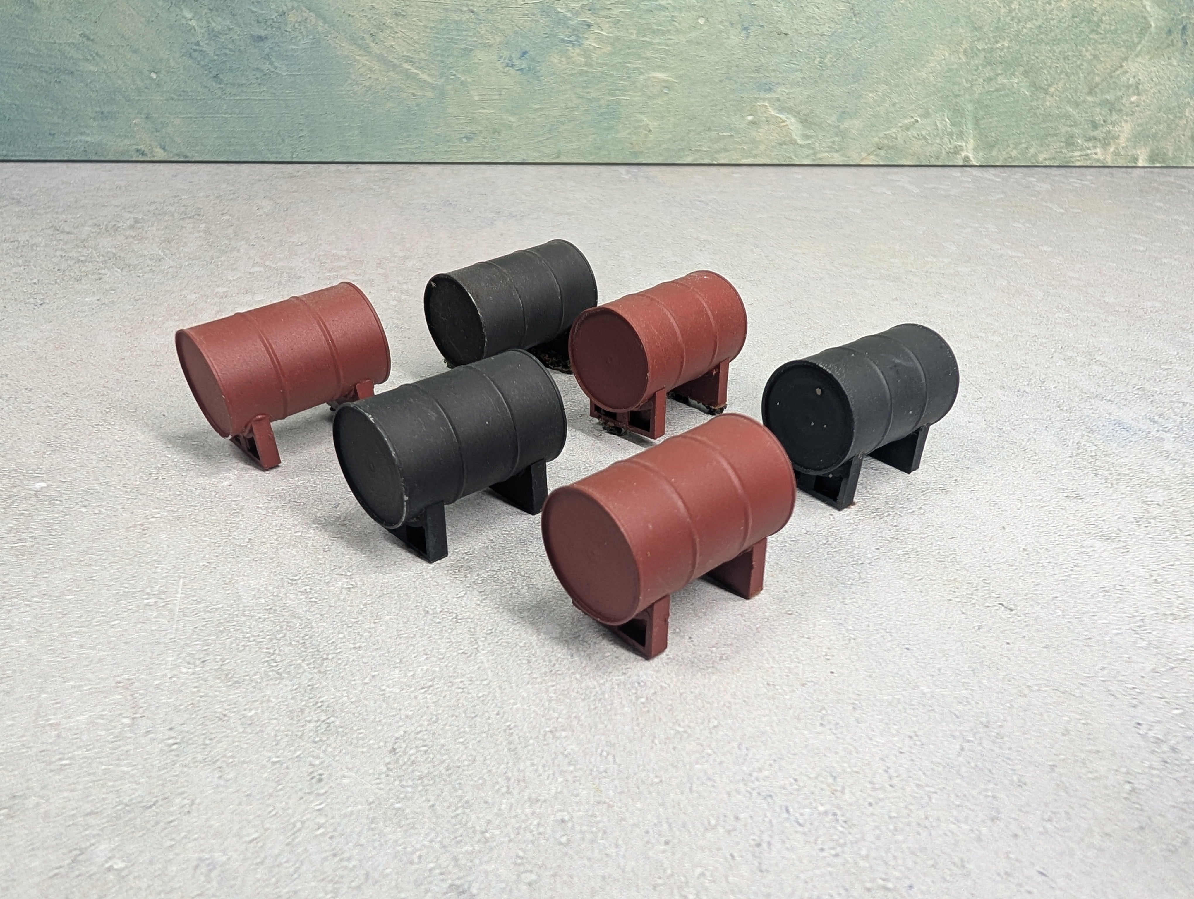 USED O Lot of Fuel Tanks (6 pcs)