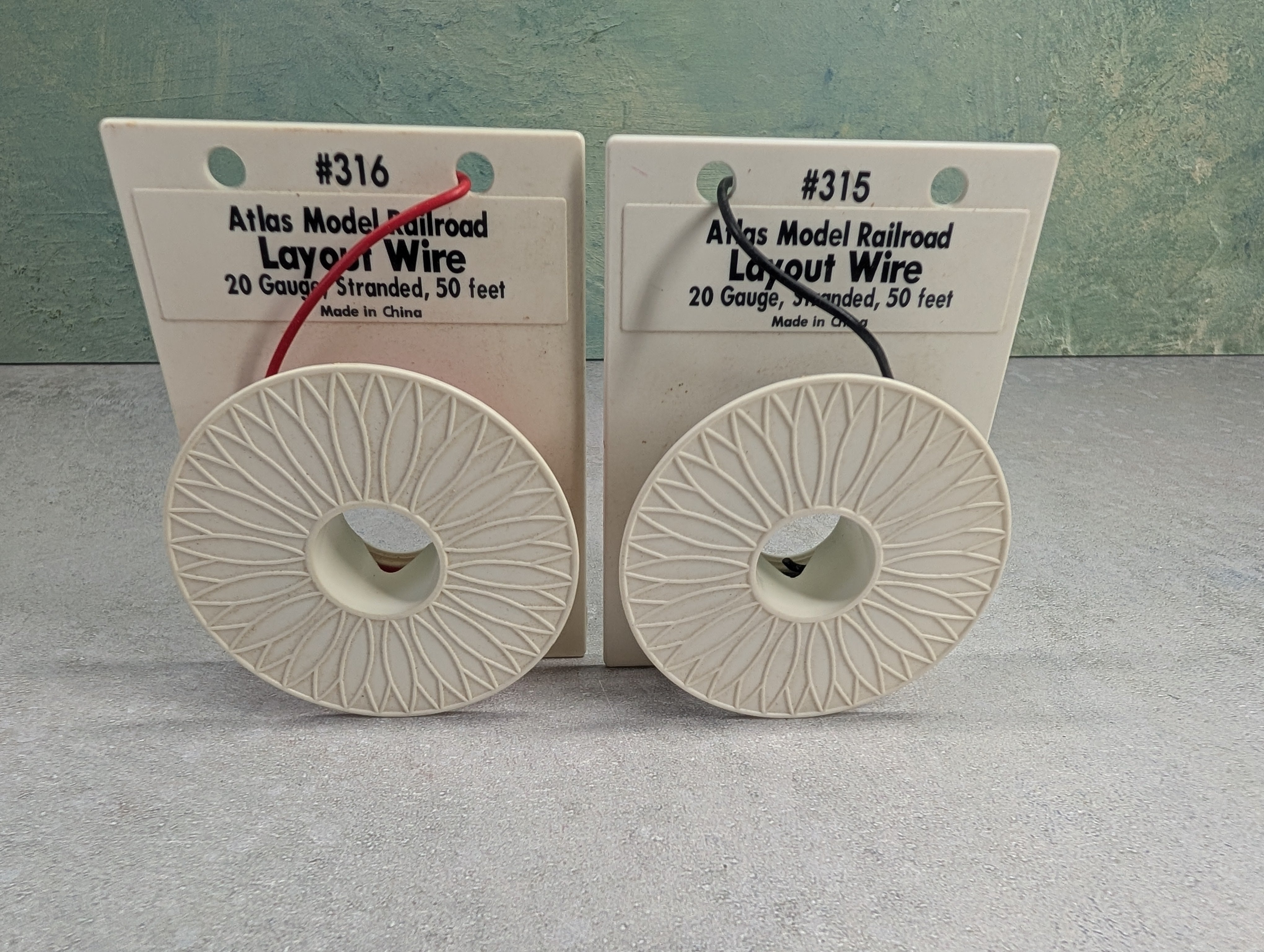 USED Atlas Multi Scale Lot of Red & Black Wire