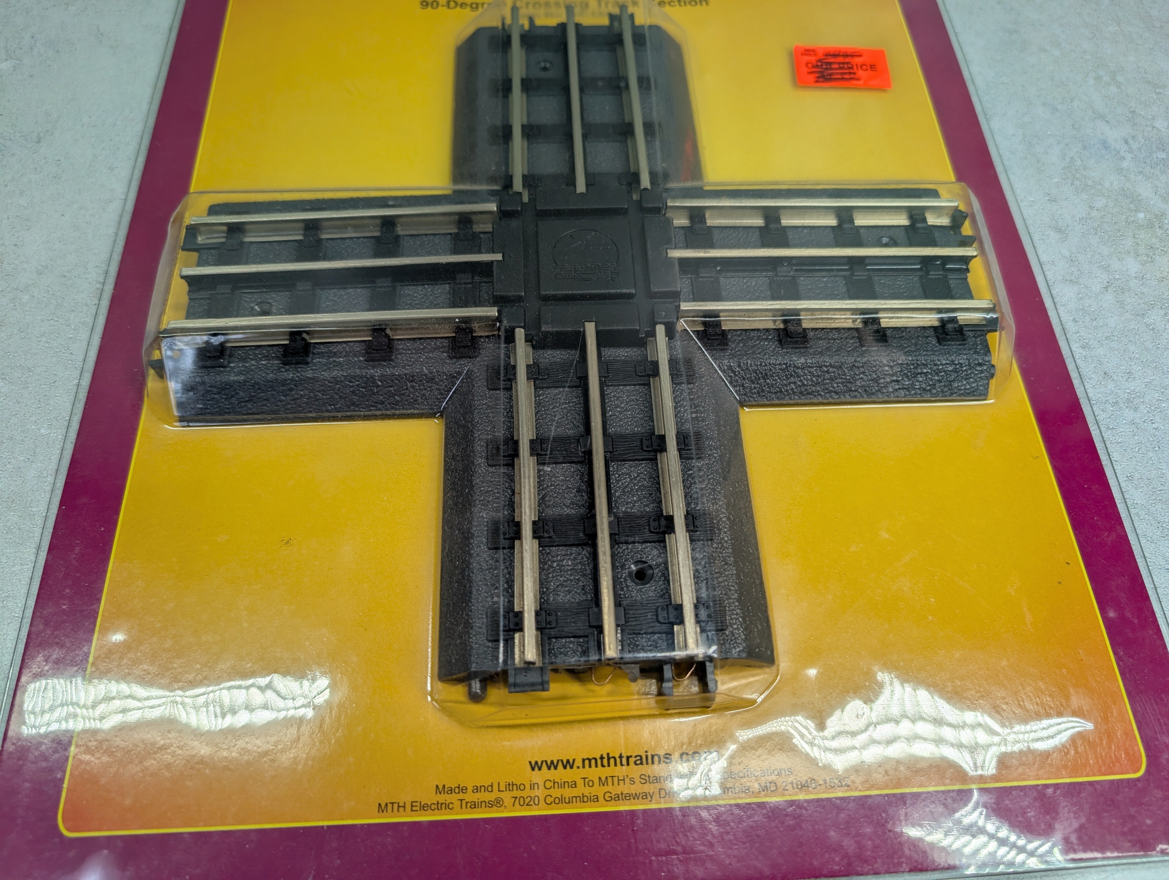 USED MTH Rail King 40-1006 O RealTrax 90 Degree Crossing Track Section