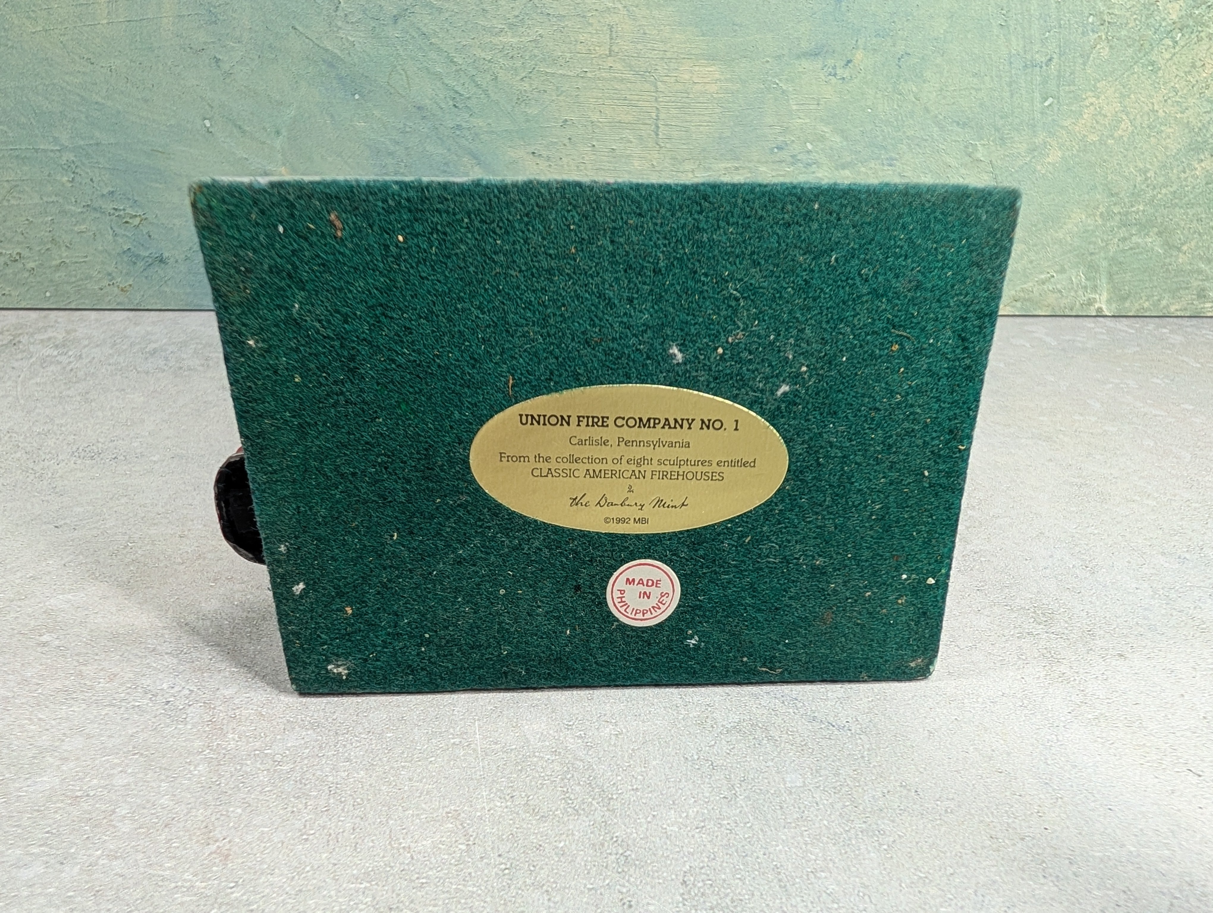 USED Danbury Mint Ceramic Union Fire Company #1 Carlisle PA Classic American Firehouses