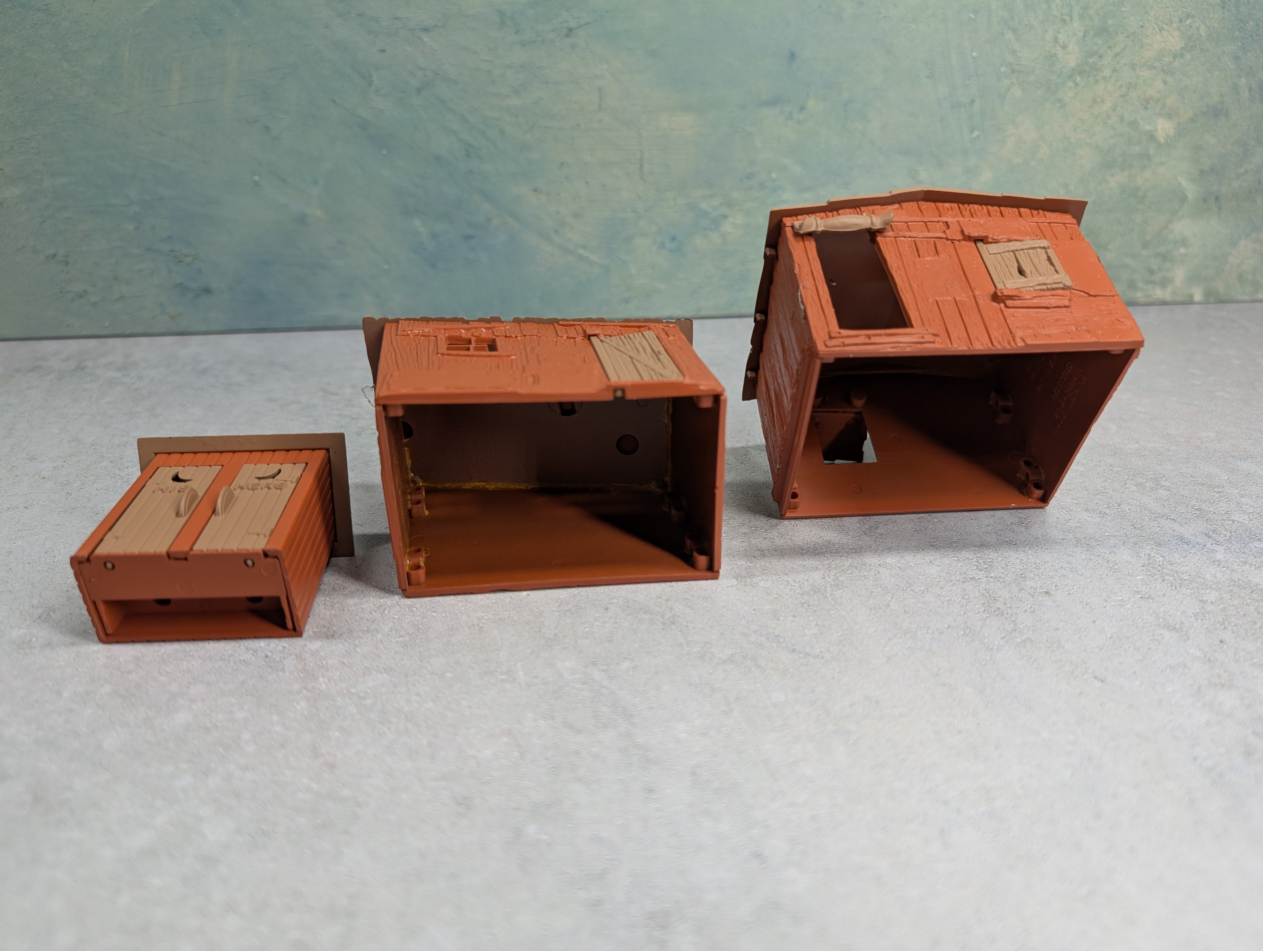 USED O Shanty, Shed and Outhouse