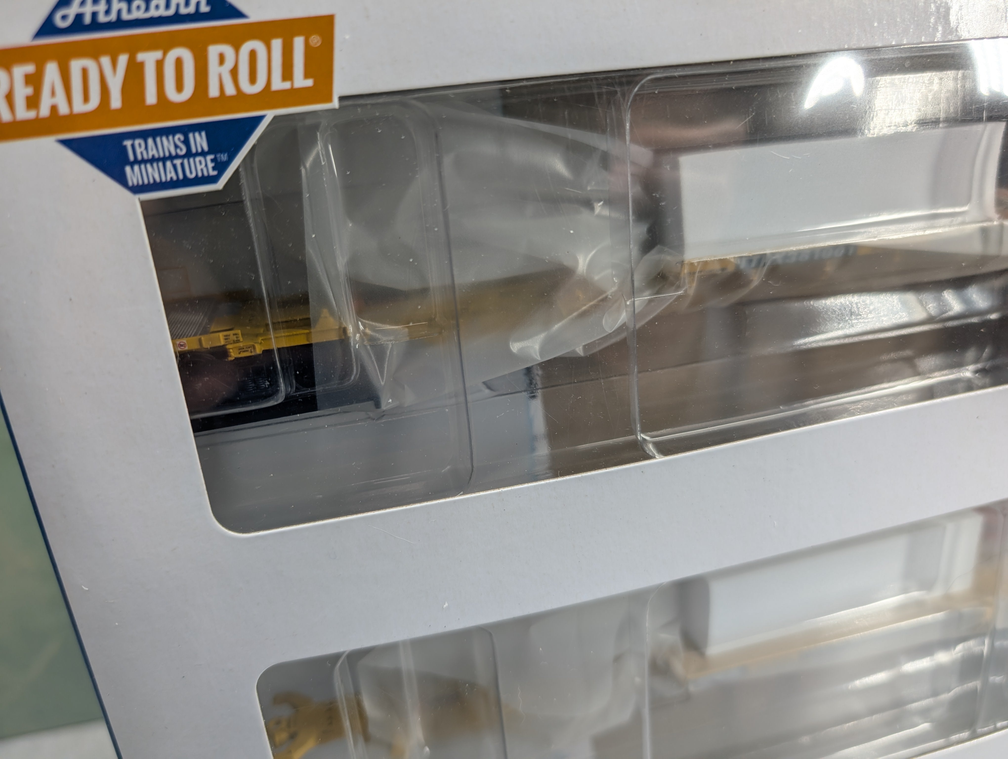 USED Athearn 64018 HO Scale Trinity 57' All-Purpose 3 Unit Spine Car TTX #361001