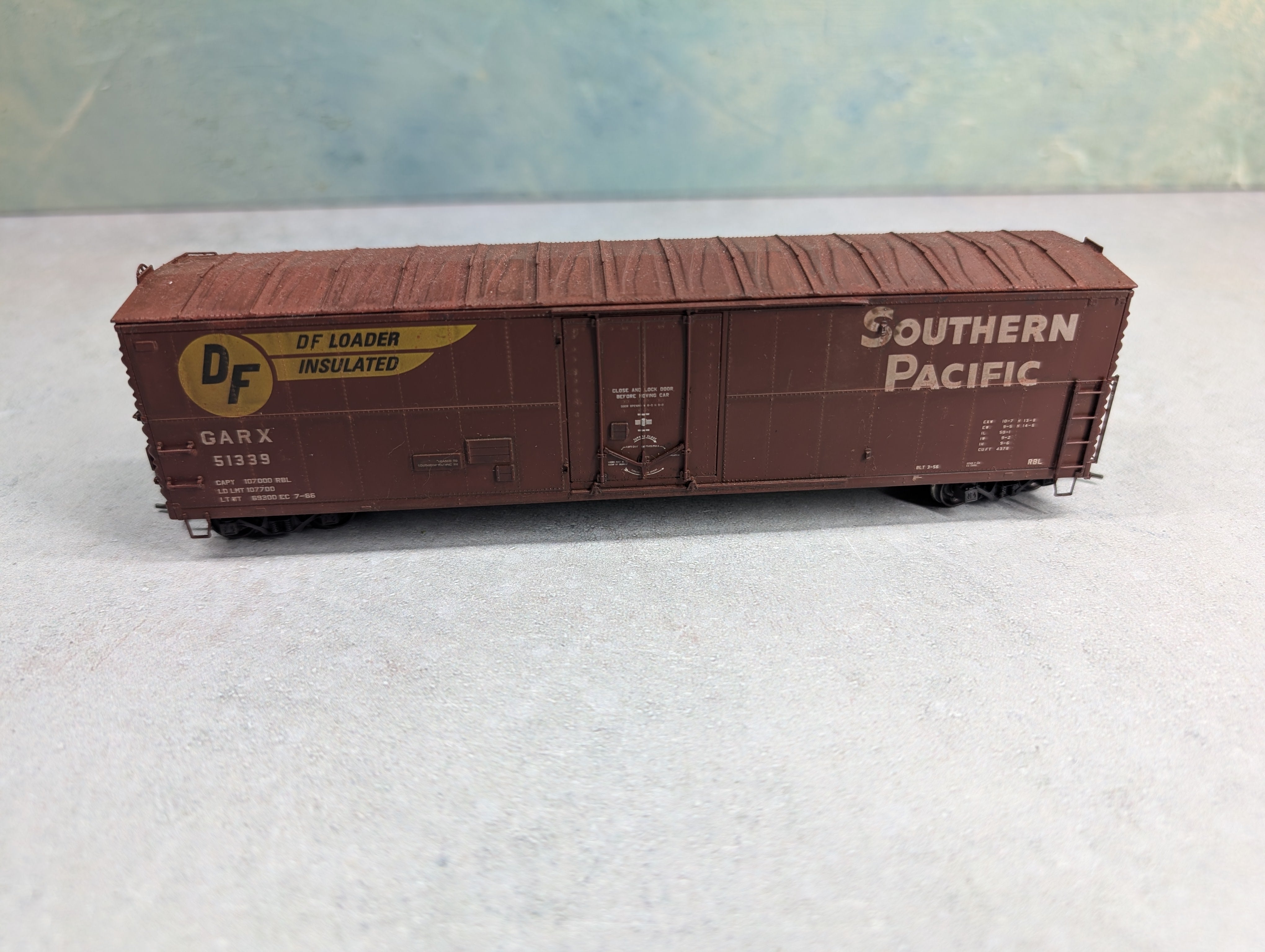 USED Branchline HO Scale 50' Plug Door Box Car Southern Pacific GARX #51339 Weathered