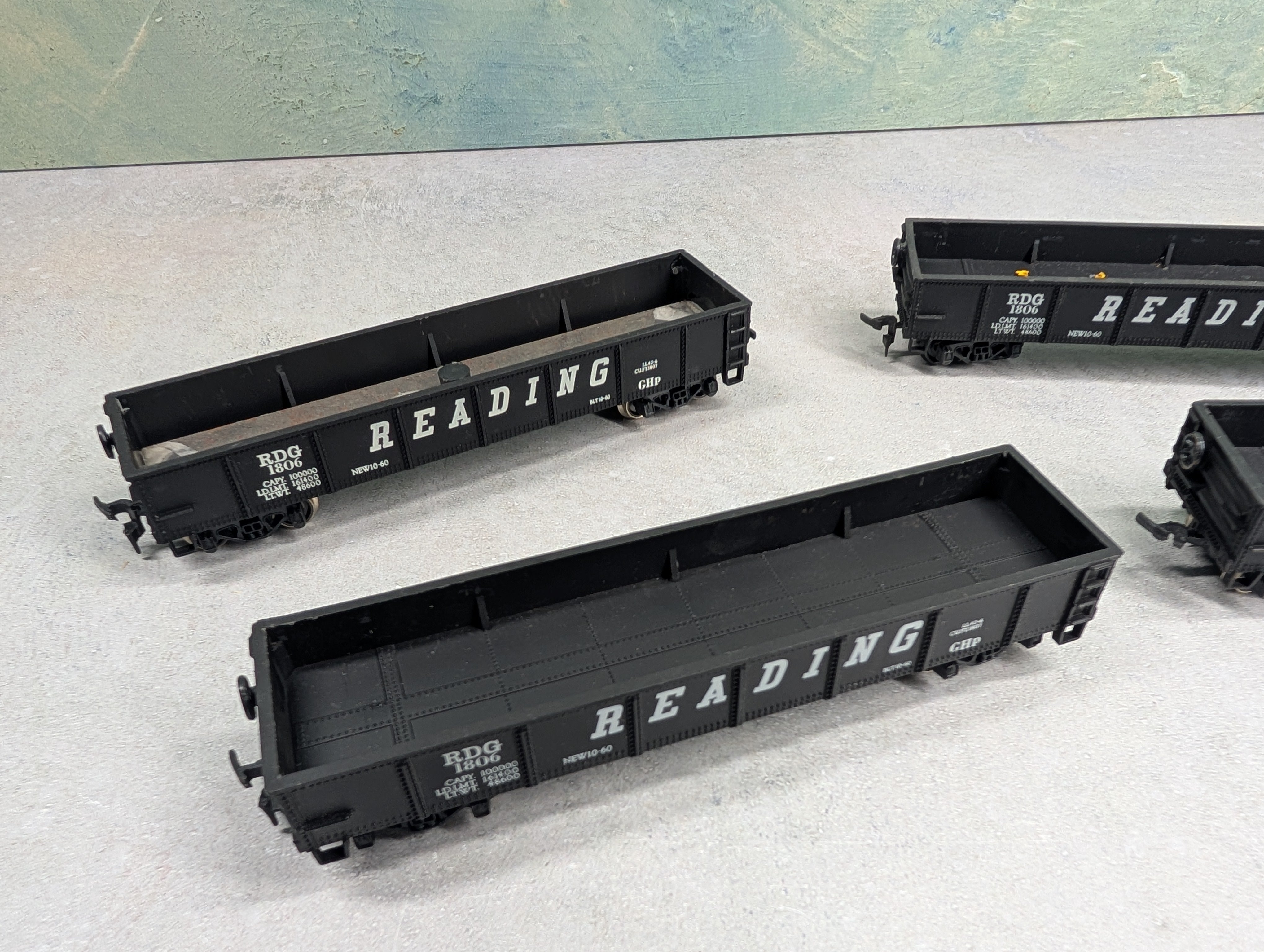 USED AHM HO Scale Lot of Gondolas Reading RDG #1806