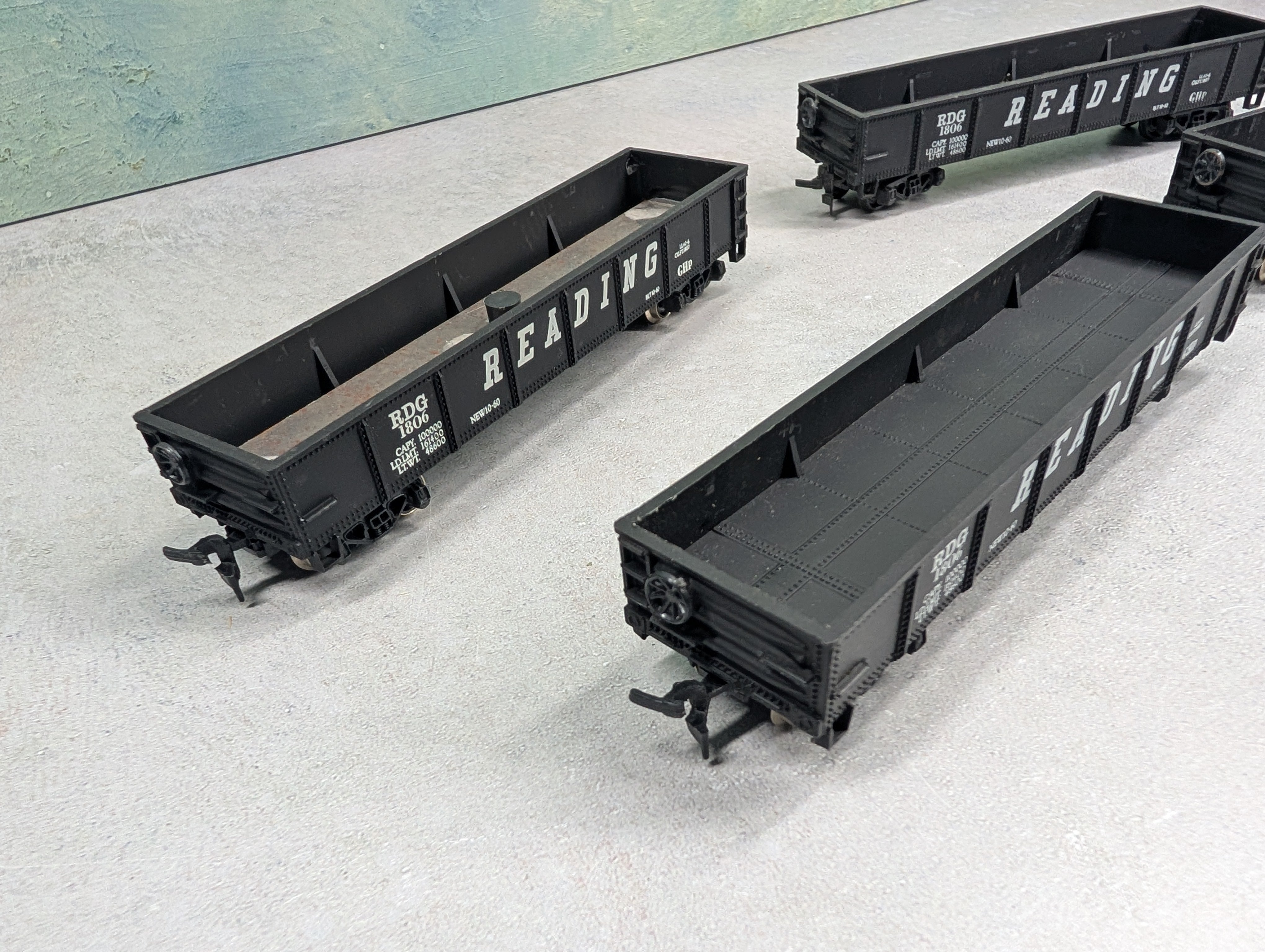 USED AHM HO Scale Lot of Gondolas Reading RDG #1806