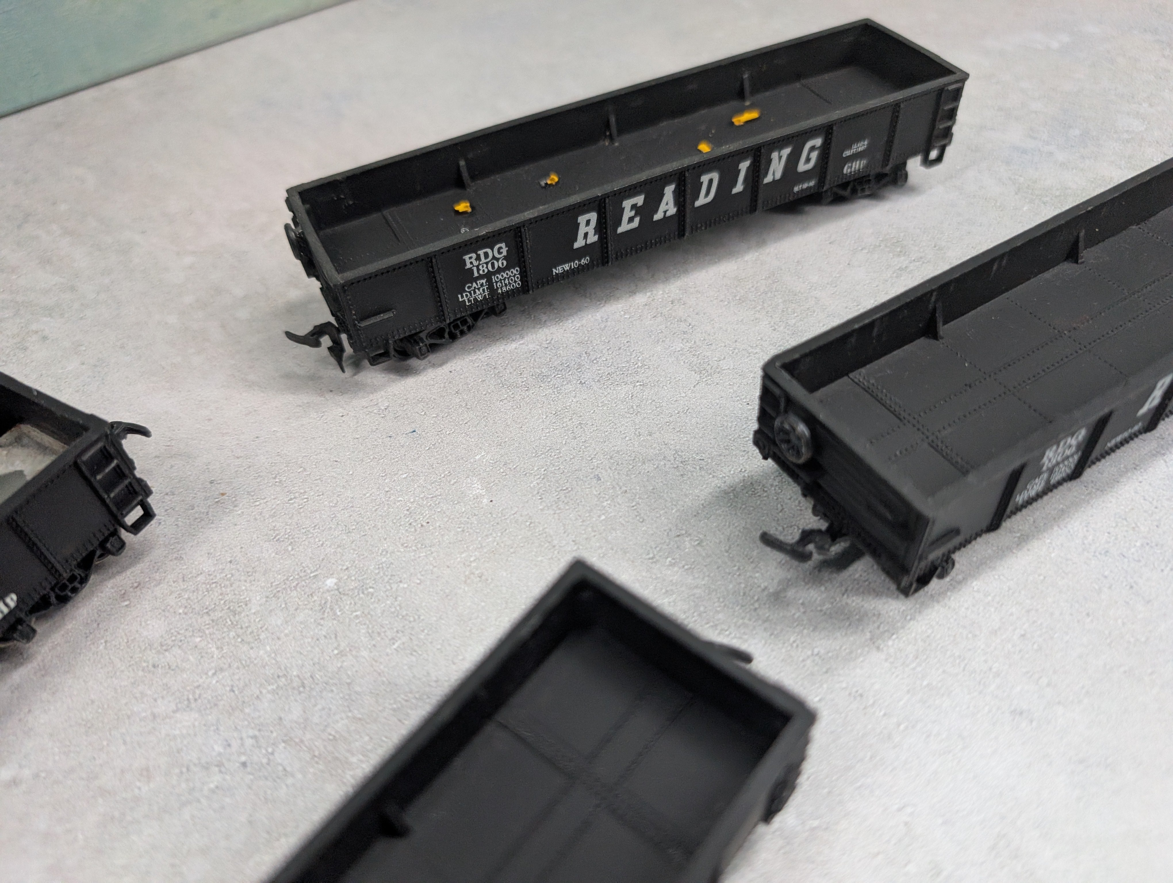 USED AHM HO Scale Lot of Gondolas Reading RDG #1806