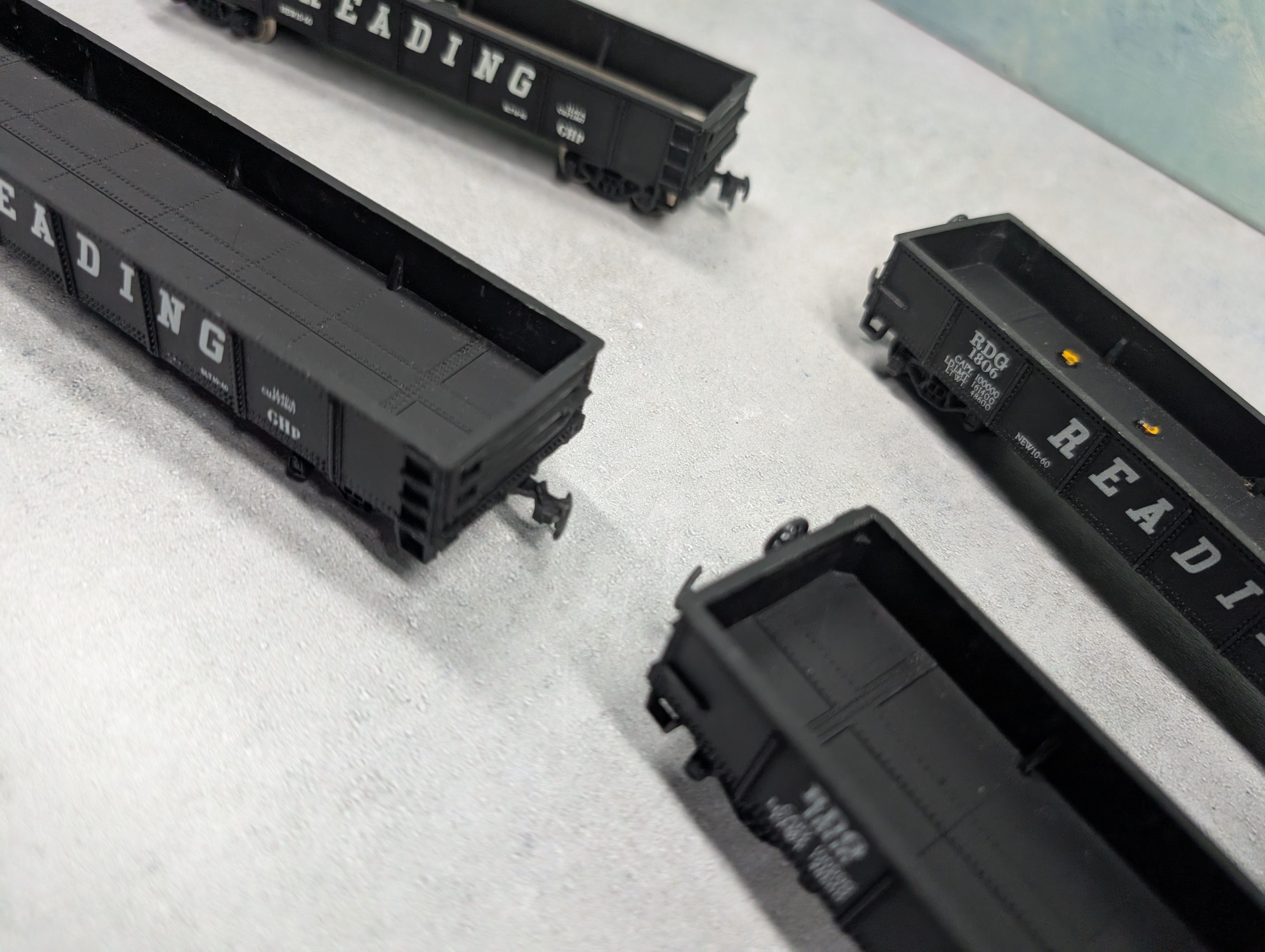 USED AHM HO Scale Lot of Gondolas Reading RDG #1806