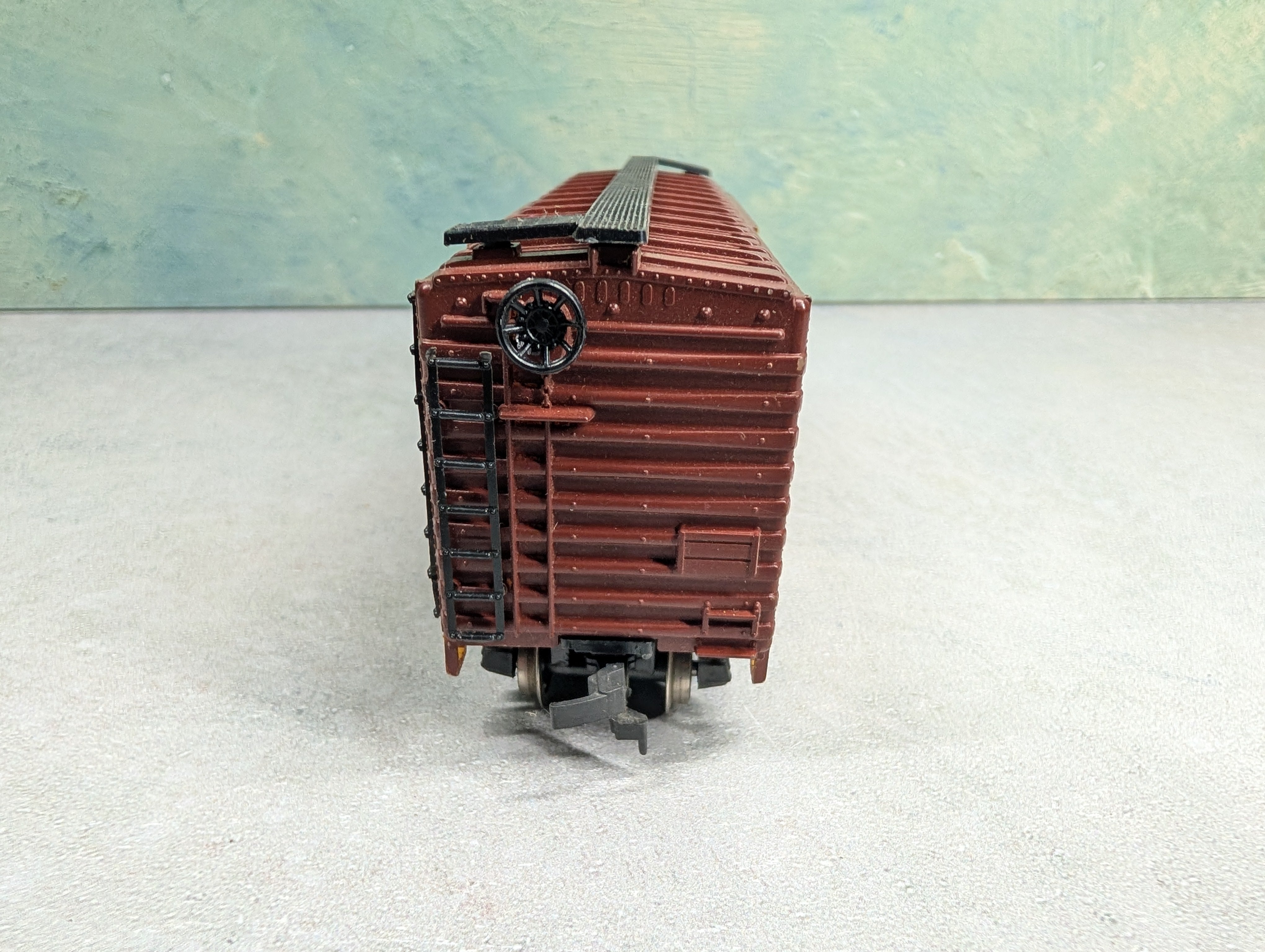 USED AHM HO Scale 40' Box Car American Refrigerator Transit ART #36016