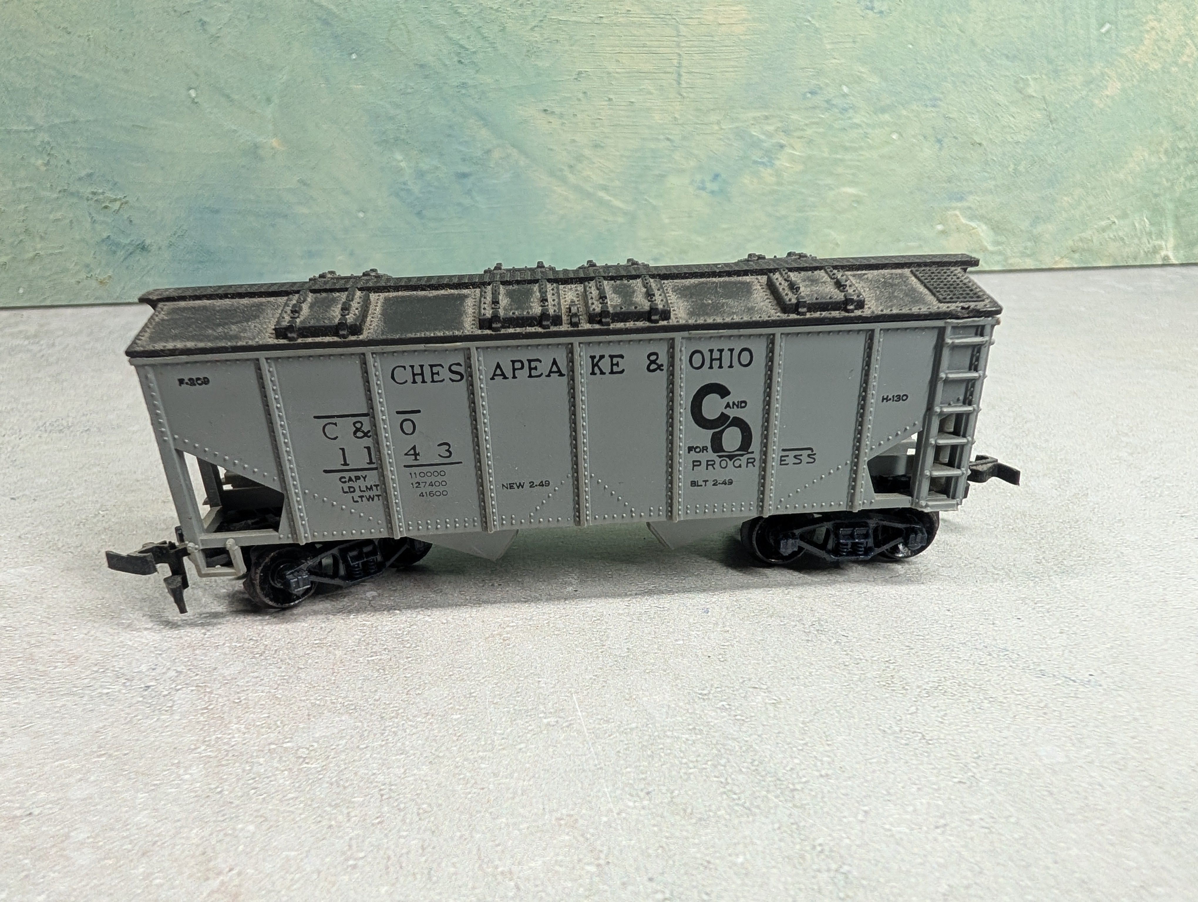 USED HO Scale Hopper Chesapeake and Ohio C&O #1143