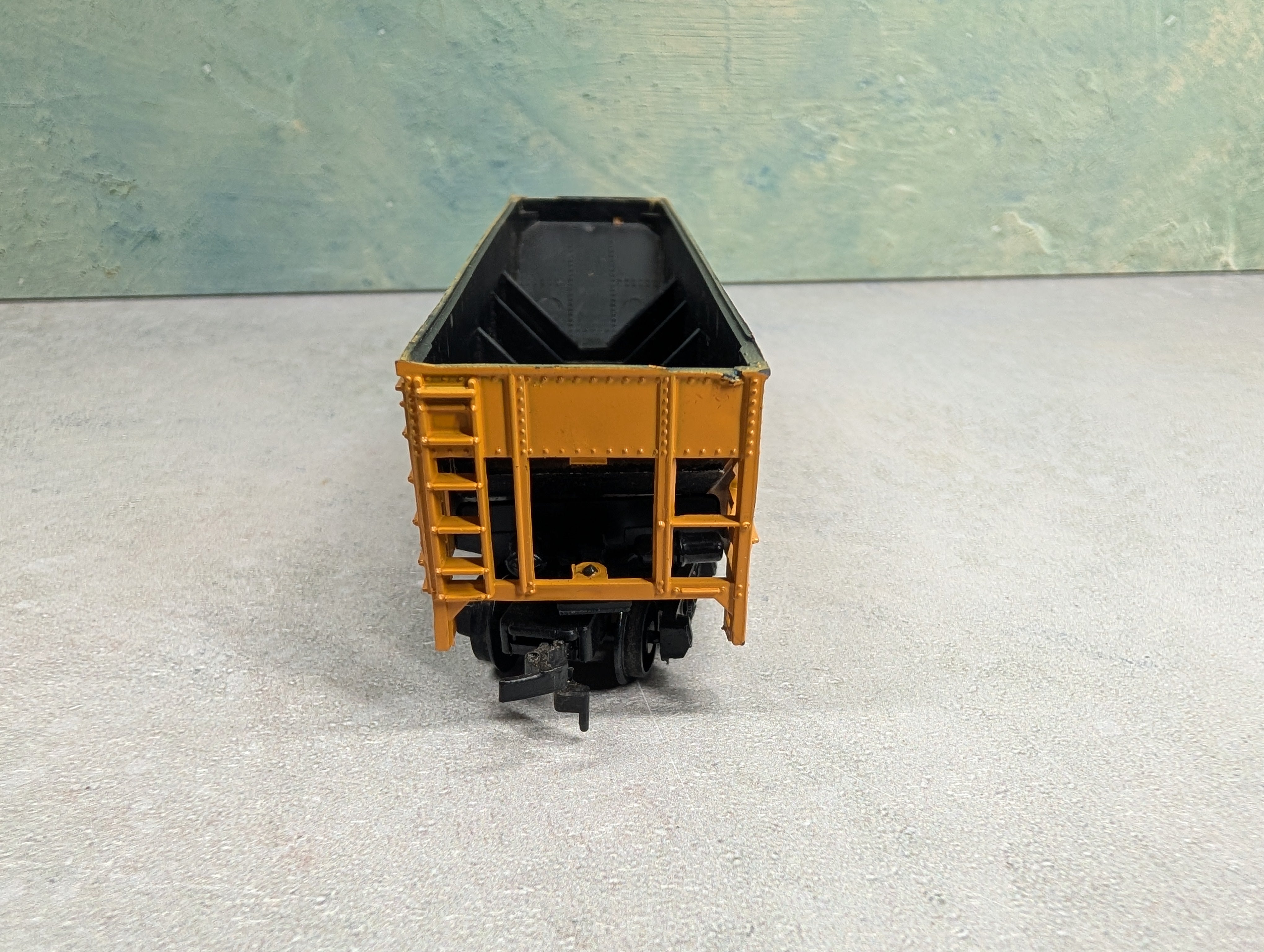 USED Bachmann HO Scale Open Hopper Union Pacific UP #518125