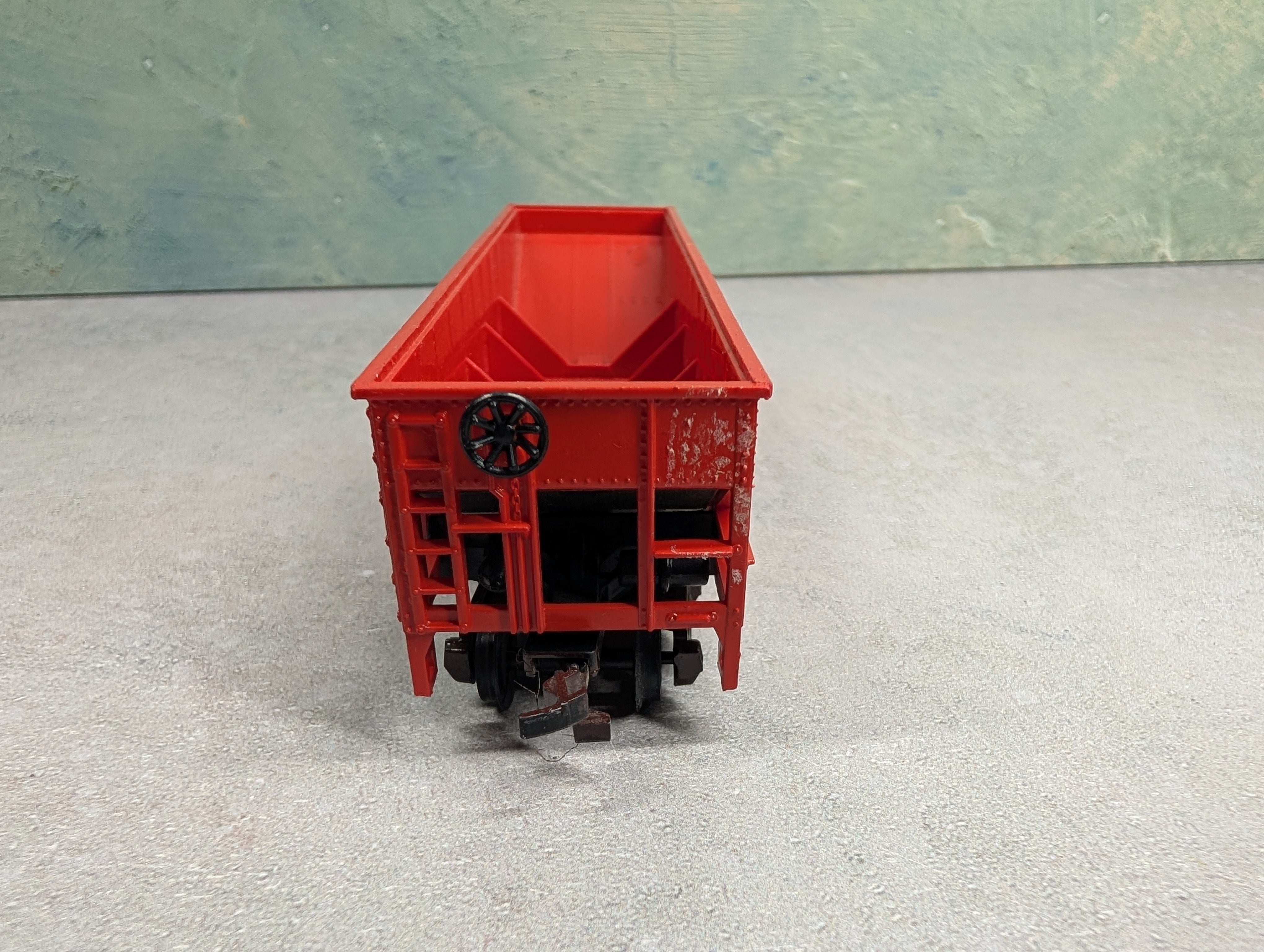 USED Bachmann HO Scale Open Hopper MSTL #541085