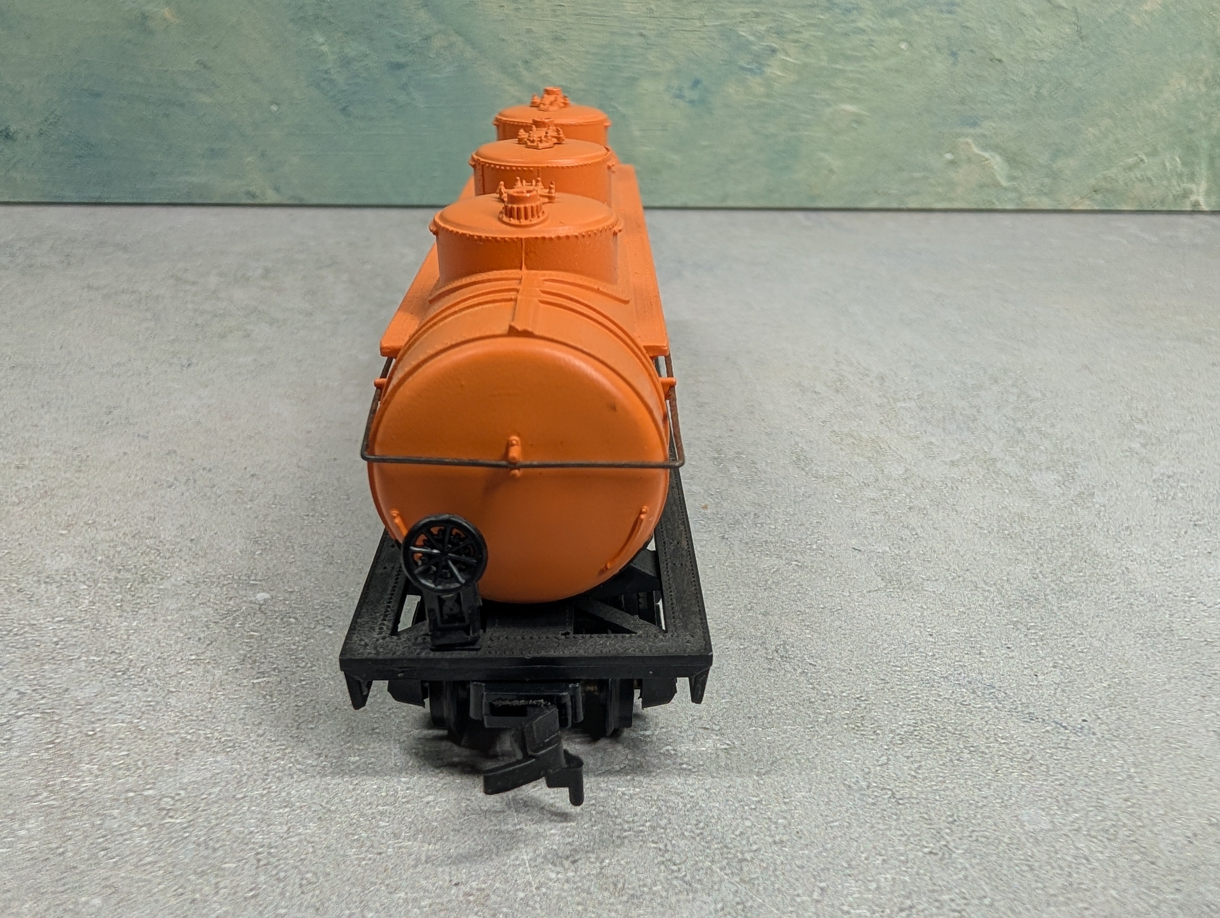 USED Bachmann HO Scale Tank Car Shell SCCX #1122