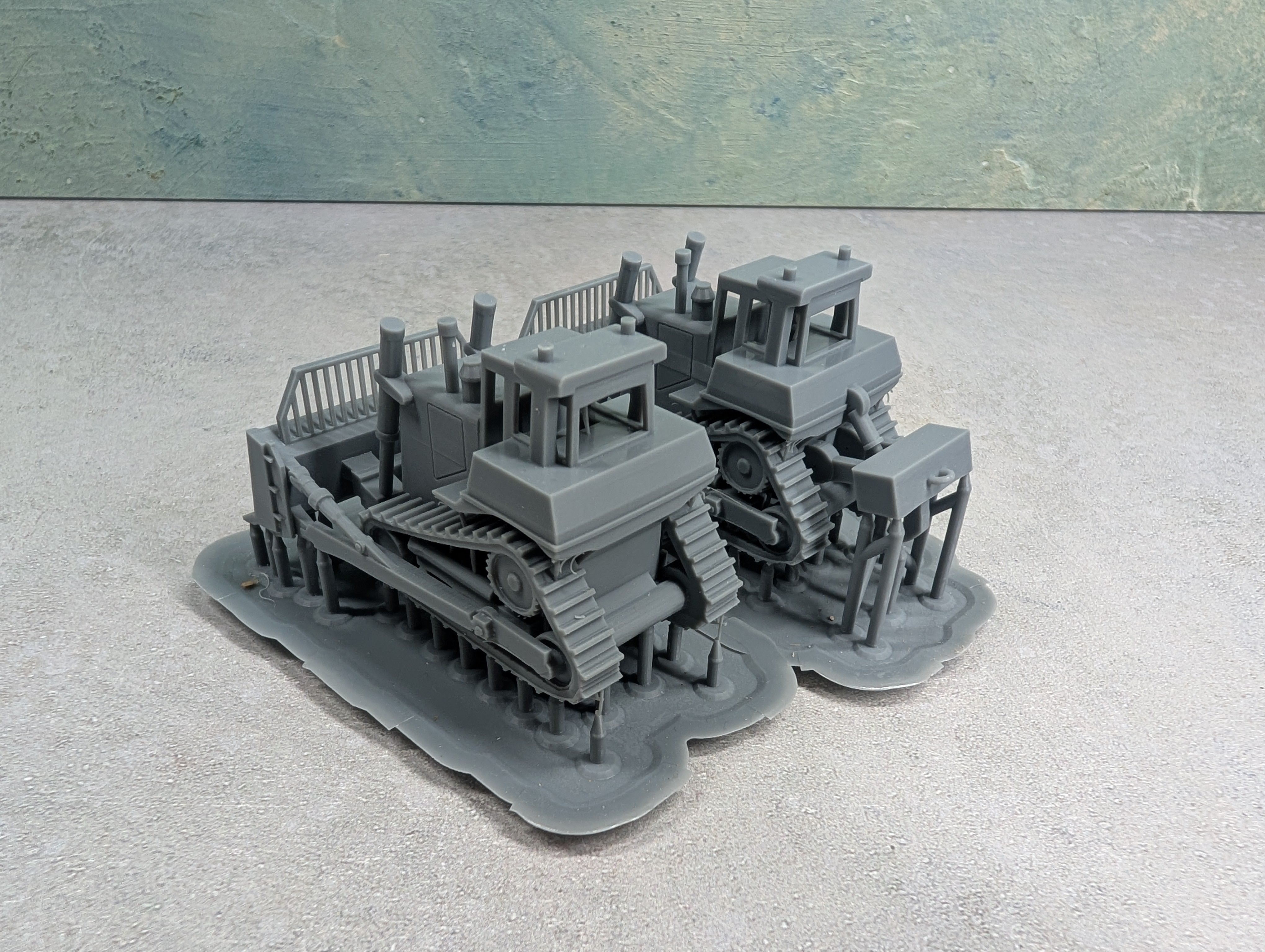 Whistle Stop Models HO3001 HO Scale Large Dozers Set of 2, Resin 3D Printed, Highly Detailed