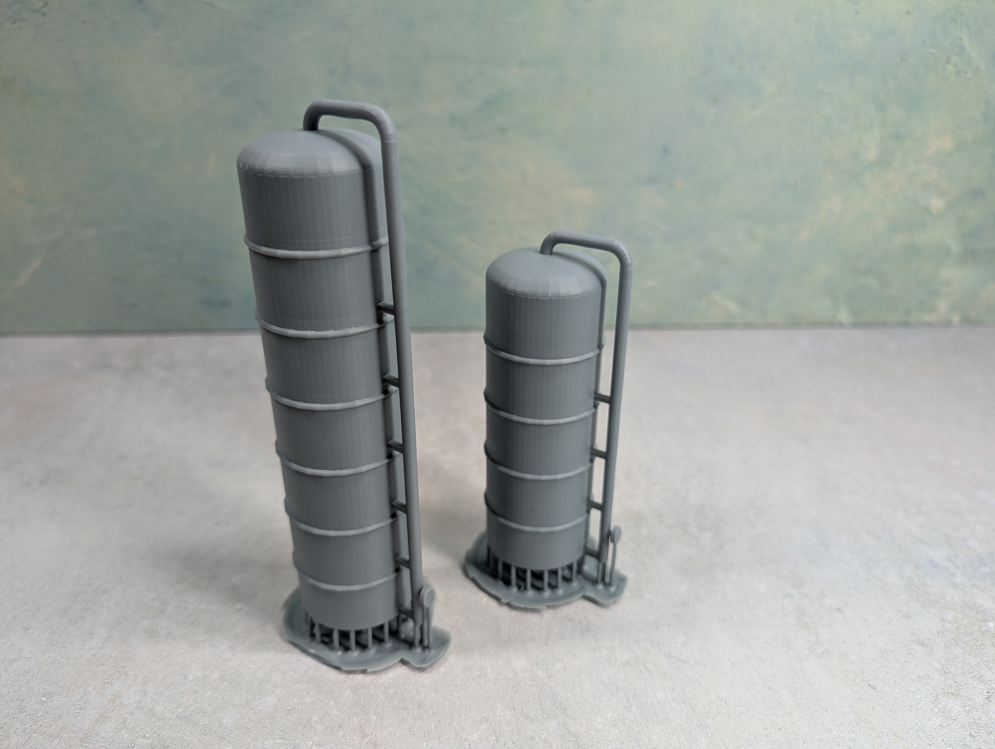 Whistle Stop Models HO8007 HO Scale Set of Dairy Farm Tanks, Resin 3D Printed, Highly Detailed