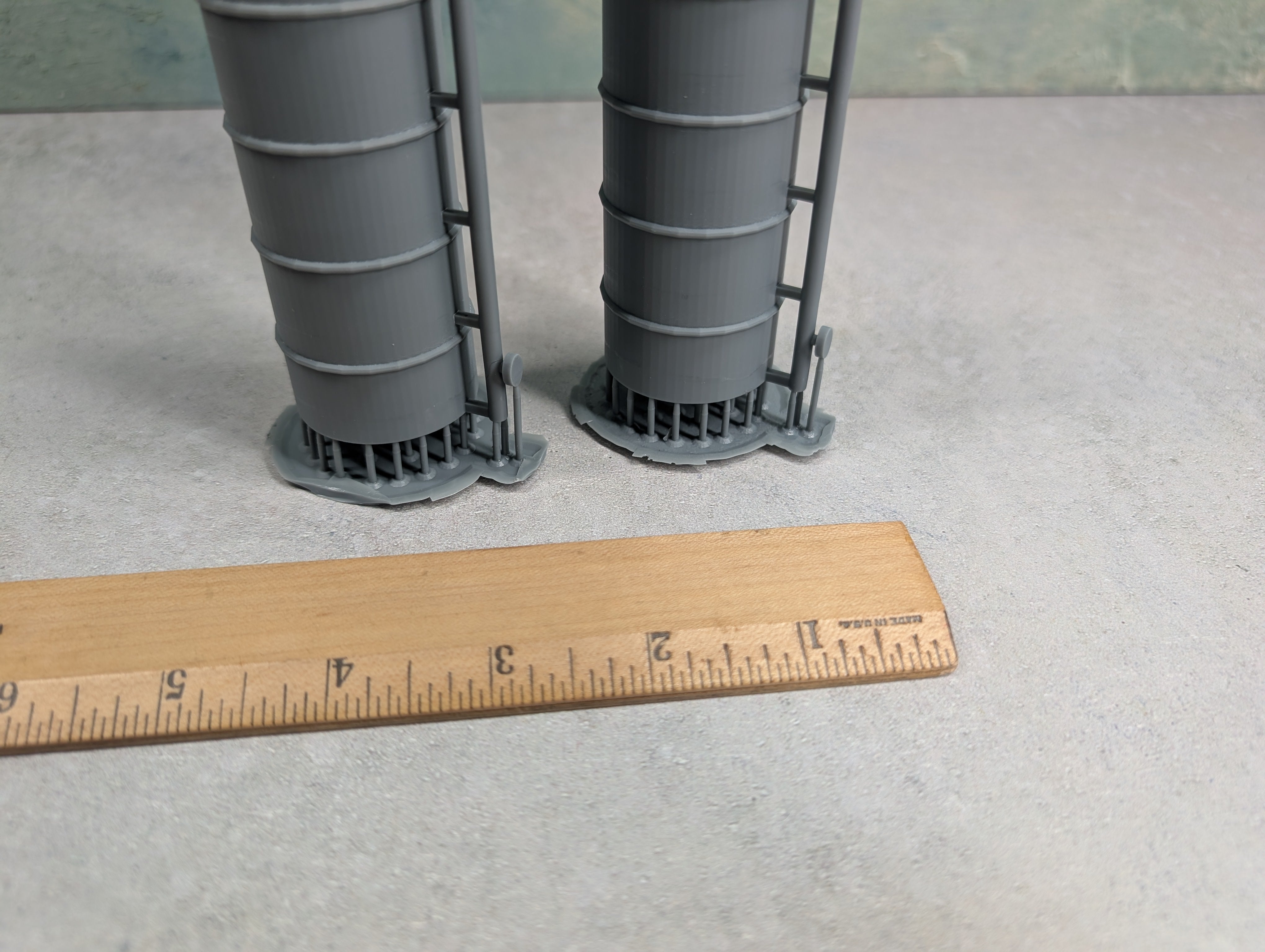 Whistle Stop Models HO8007 HO Scale Set of Dairy Farm Tanks, Resin 3D Printed, Highly Detailed