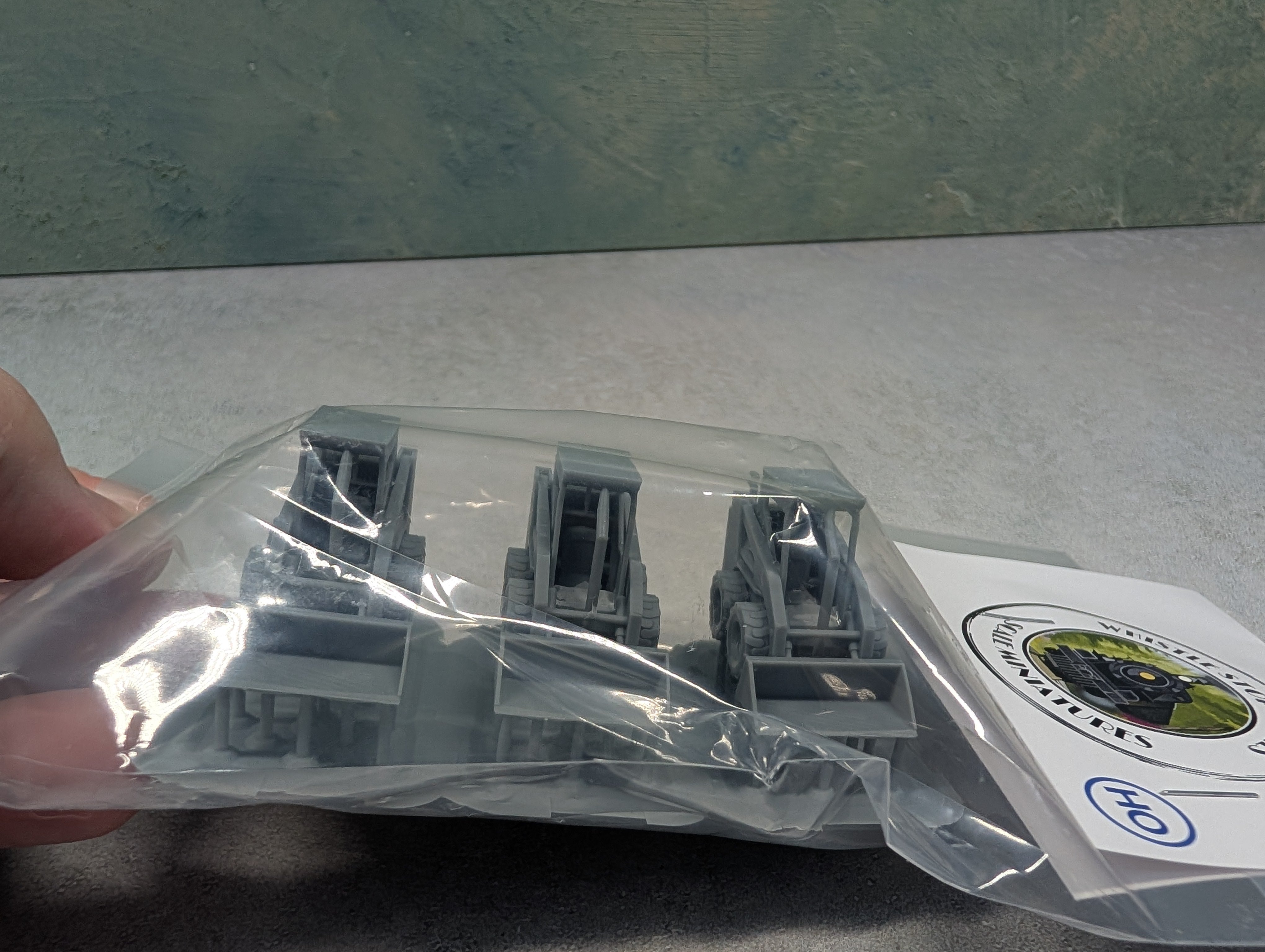 Whistle Stop Models HO9006 HO Scale Skid Loaders, Construction Vehicle, Resin 3D Printed, Highly Detailed (3 pcs)