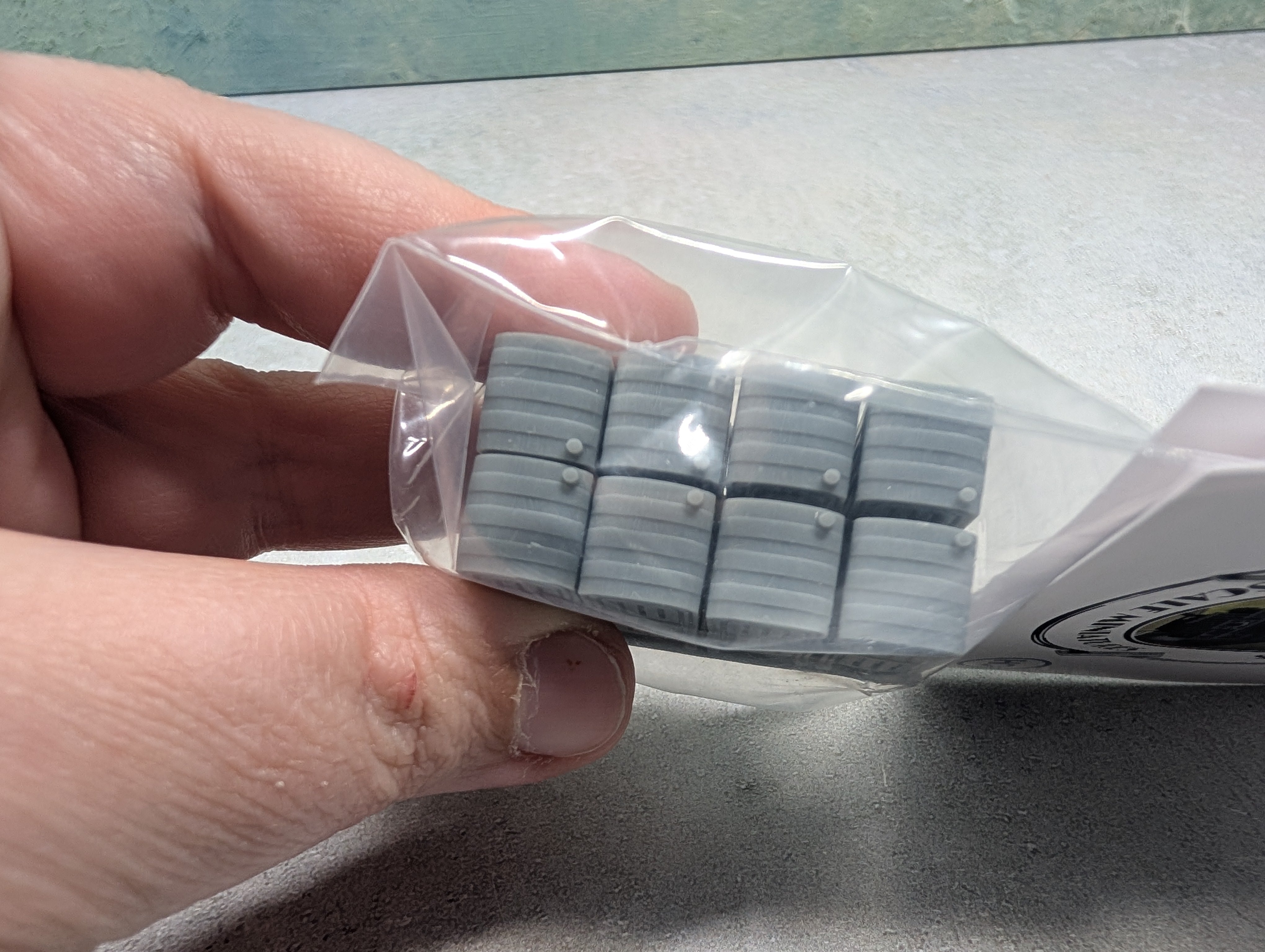 Whistle Stop Models HO1005 HO Scale Porta Pottys, Resin 3D Printed, Highly Detailed (8 pcs)