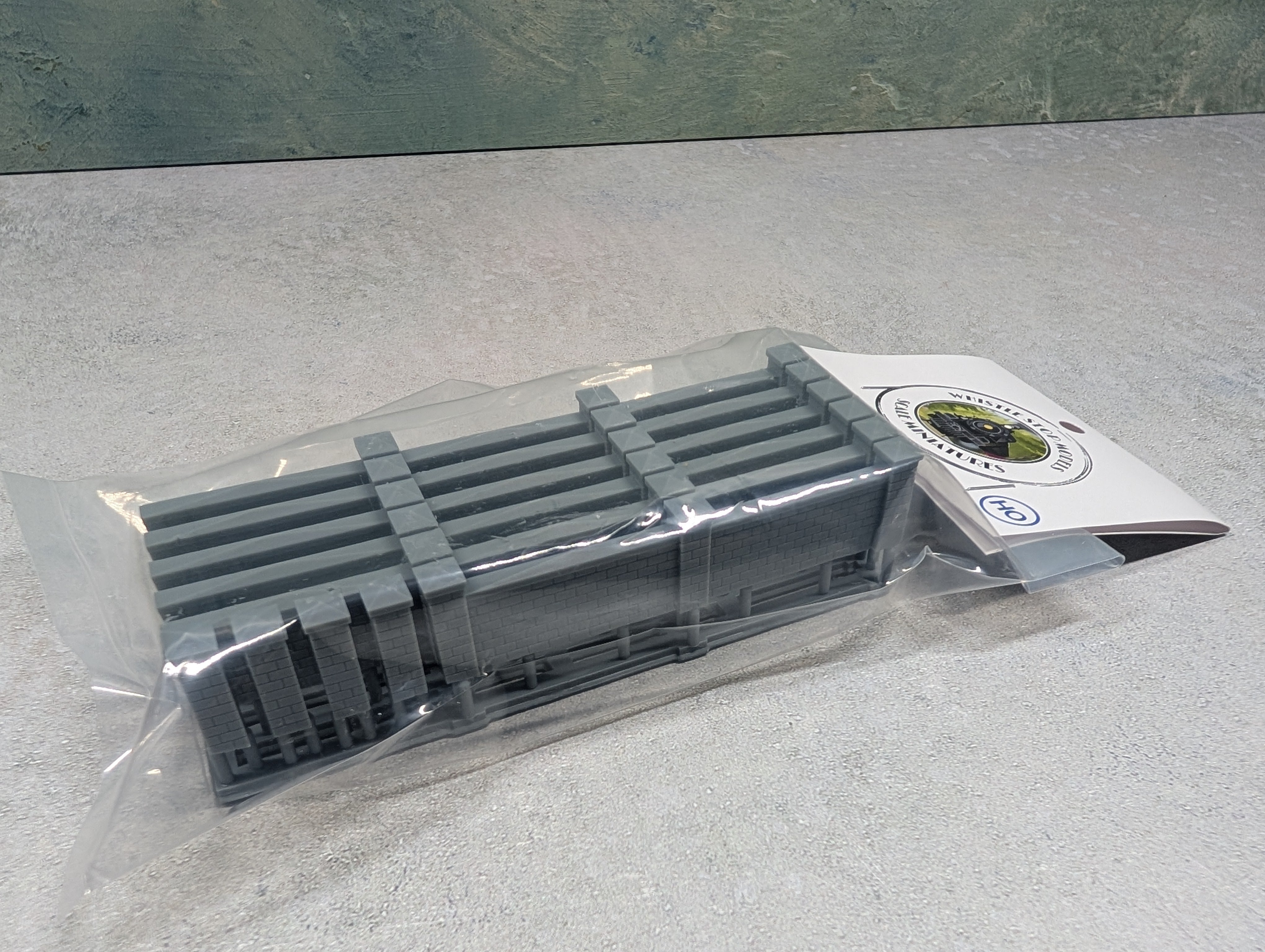 Whistle Stop Models HO2000 HO Scale Brick Wall Fence, Resin 3D Printed, Highly Detailed