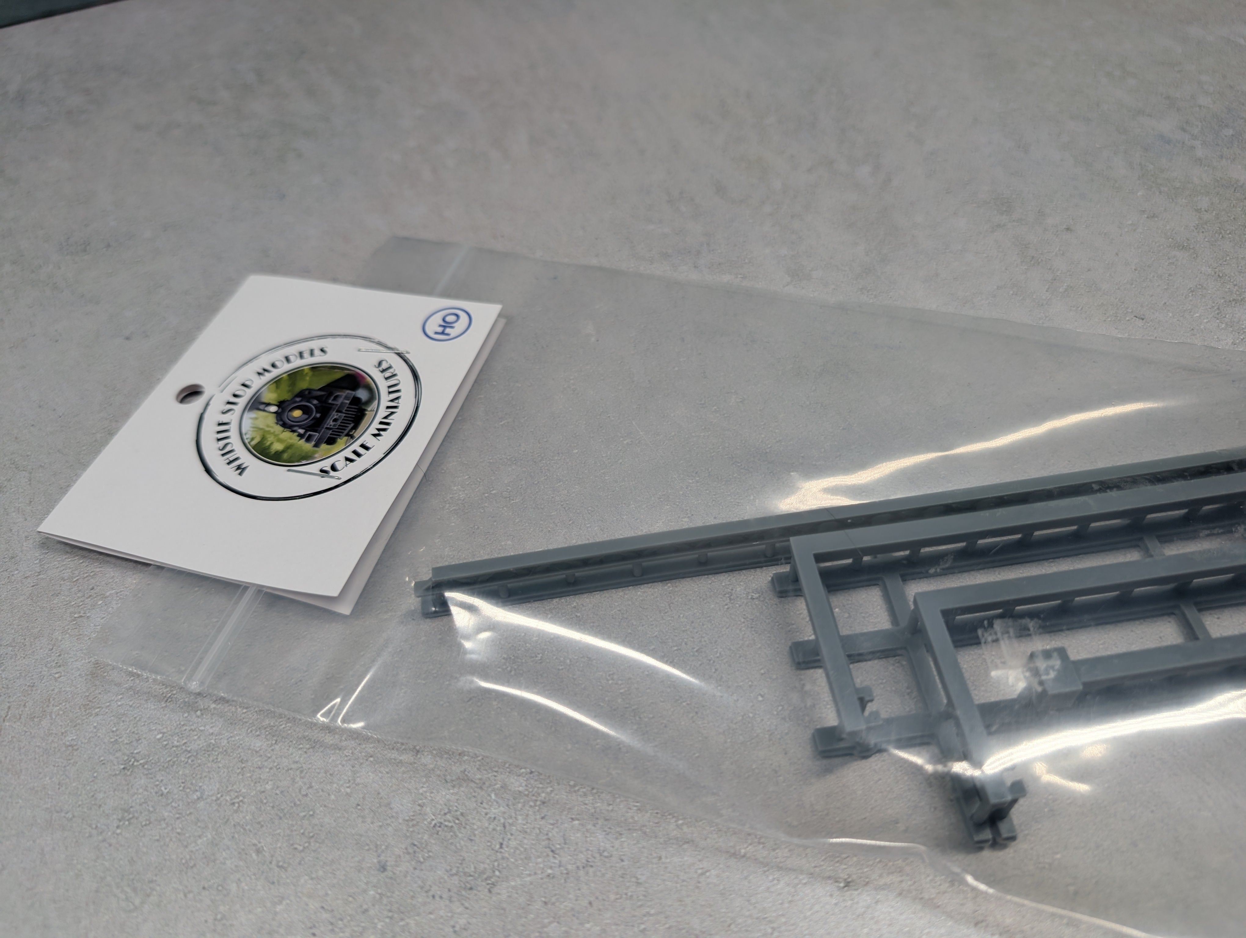 Whistle Stop Models HO7002 HO Scale Single Track Safety Tie-Off, Resin 3D Printed, Highly Detailed