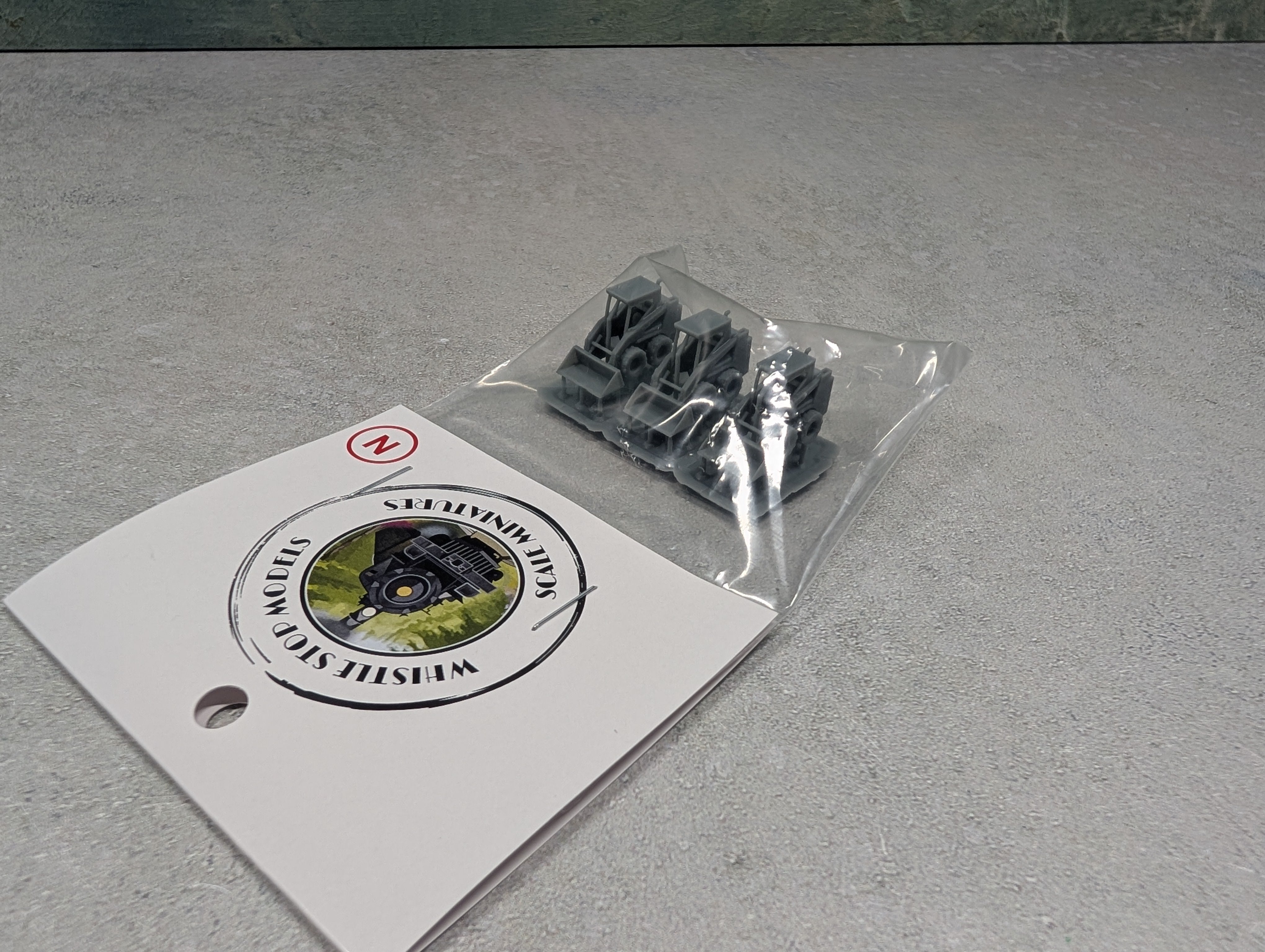 Whistle Stop Models N9006 N Scale 3 Skid Loaders, Resin 3D Printed, Highly Detailed