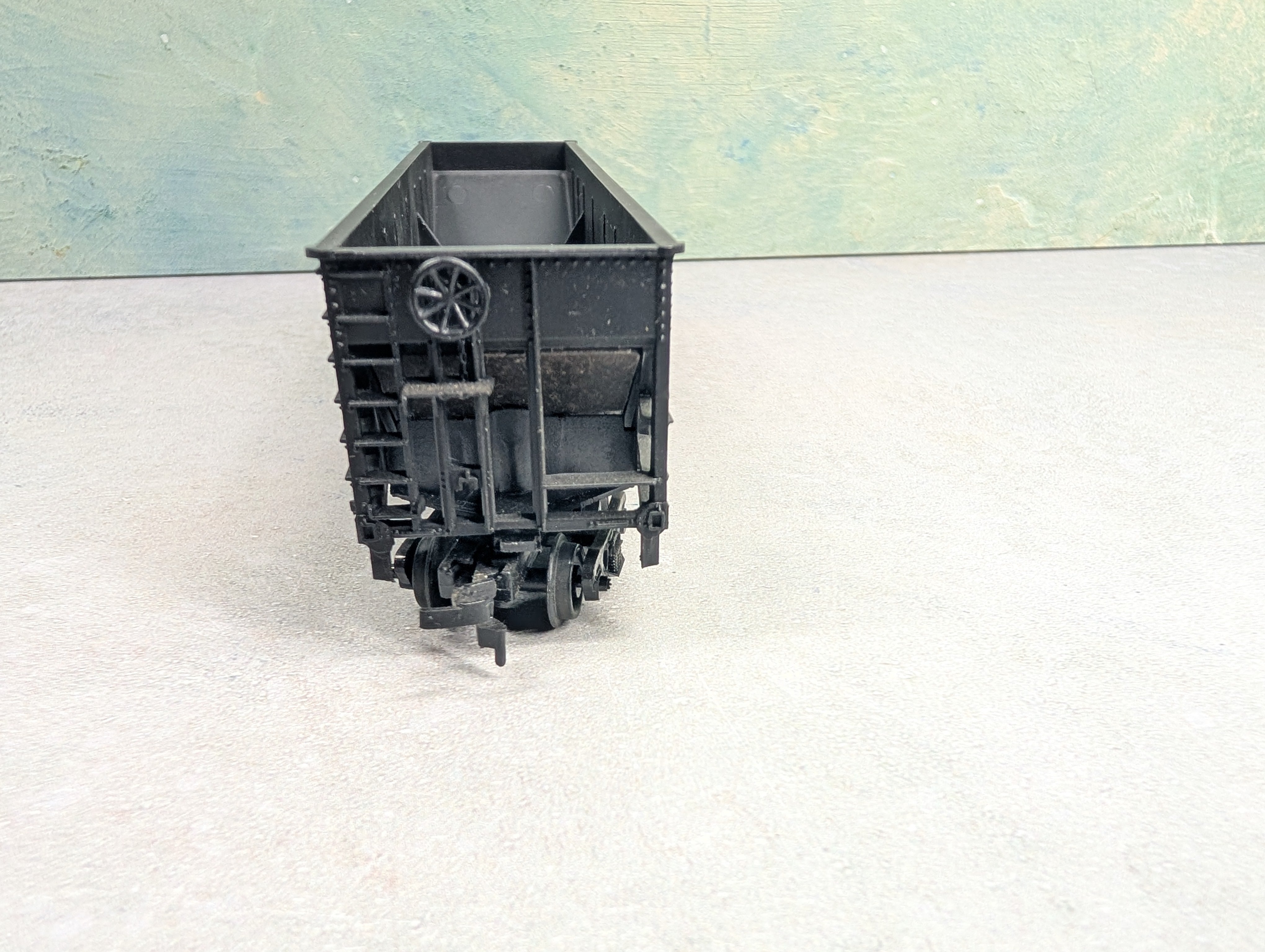 USED Bev-Bel HO Scale 100 Ton Hopper Reading RDG #41622