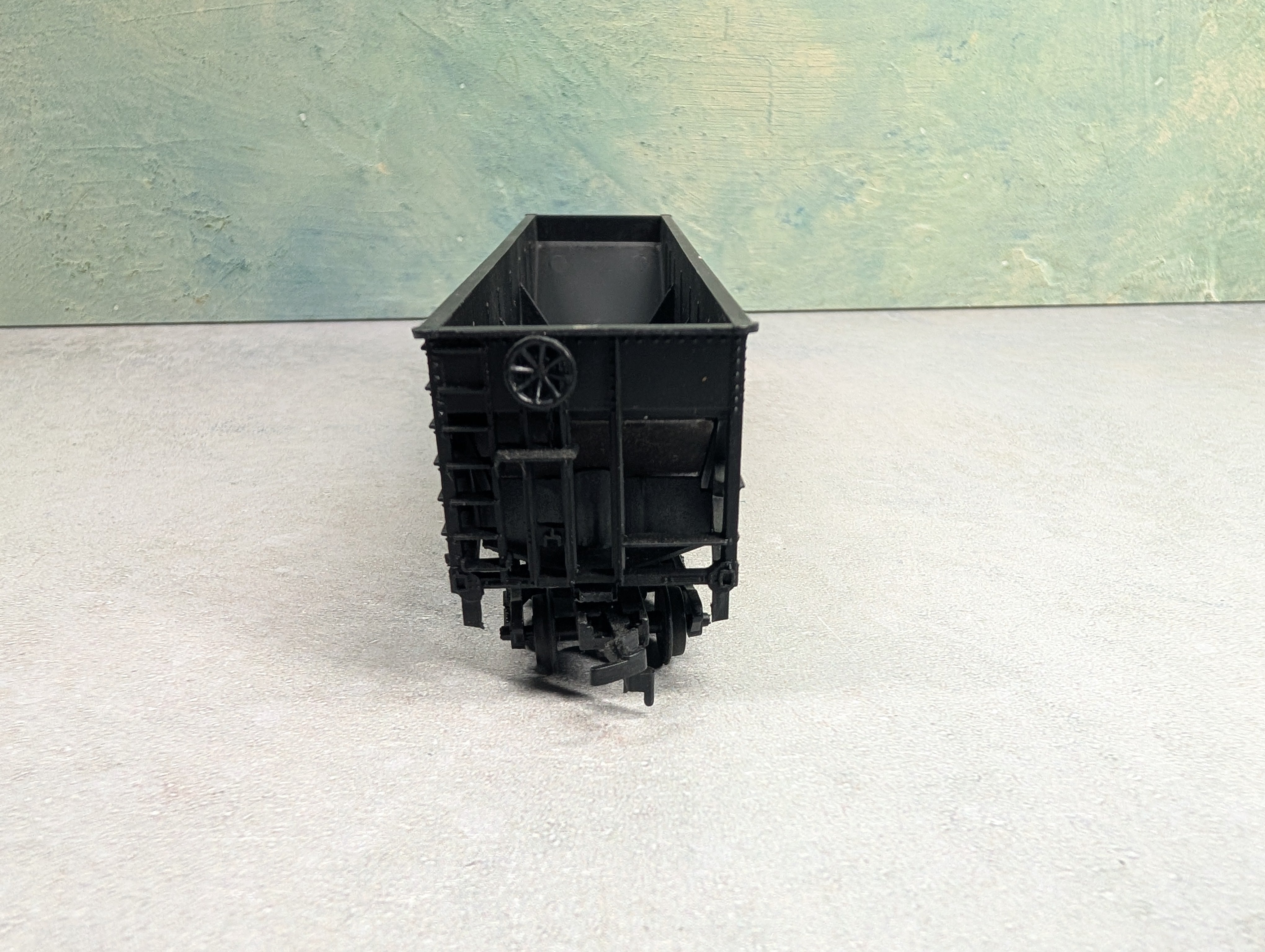 USED Bev-Bel HO Scale 100 Ton Hopper Reading RDG #41422