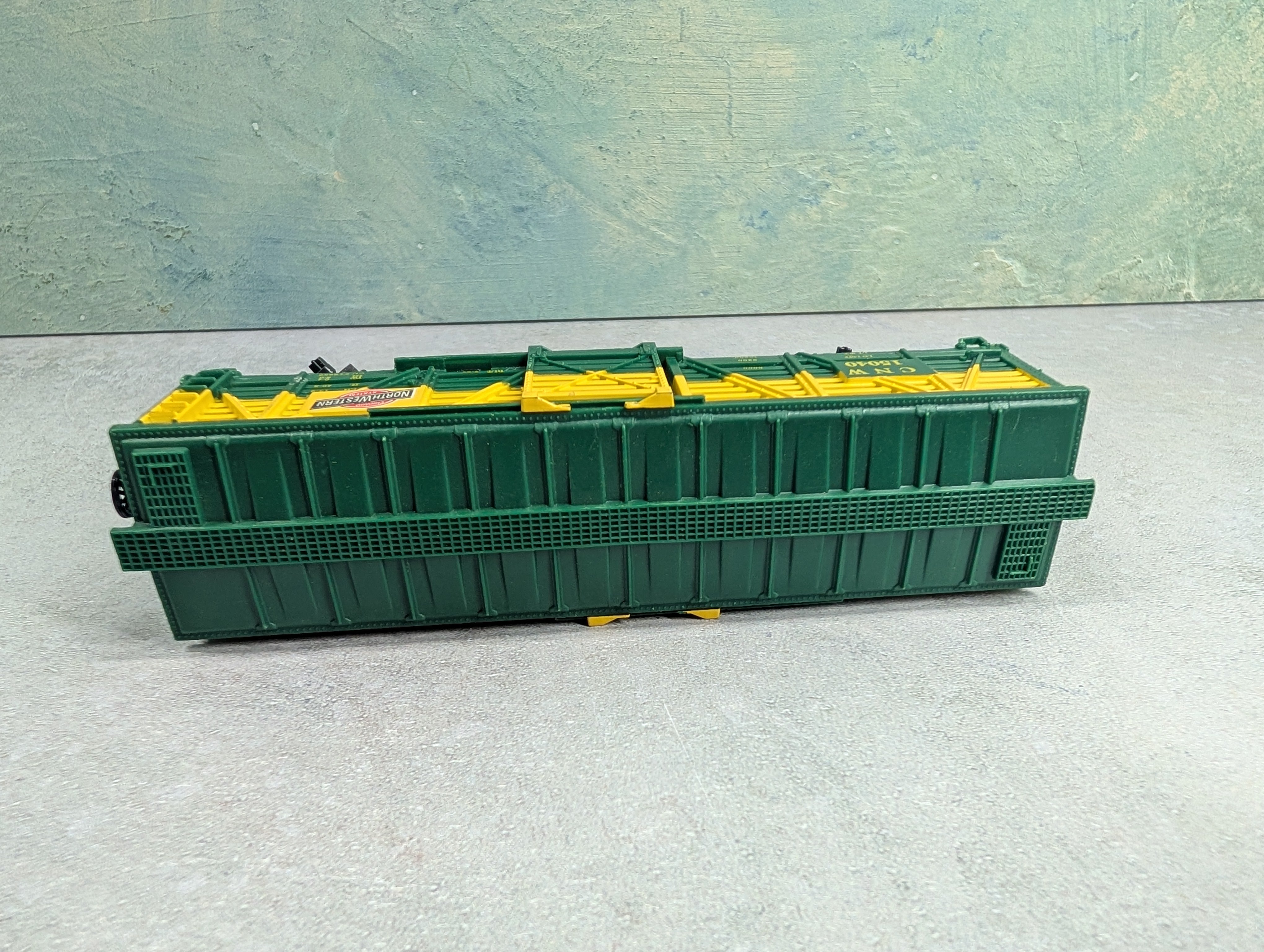 USED Life-Like HO Scale Cattle Stock Car Chicago & North Western CNW #15040