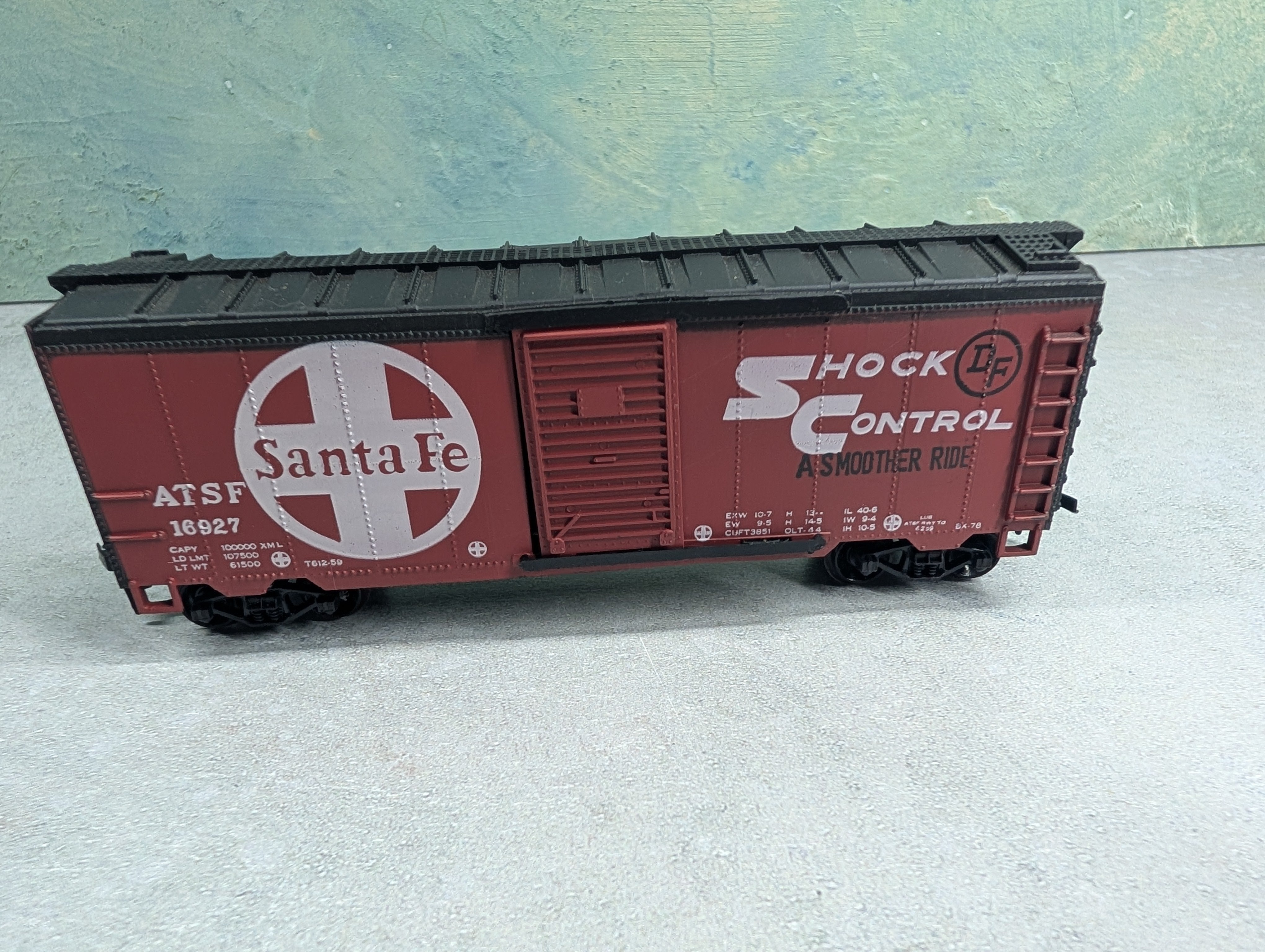 USED Life-Like HO Scale 40' Box Car Santa Fe ATSF #16927