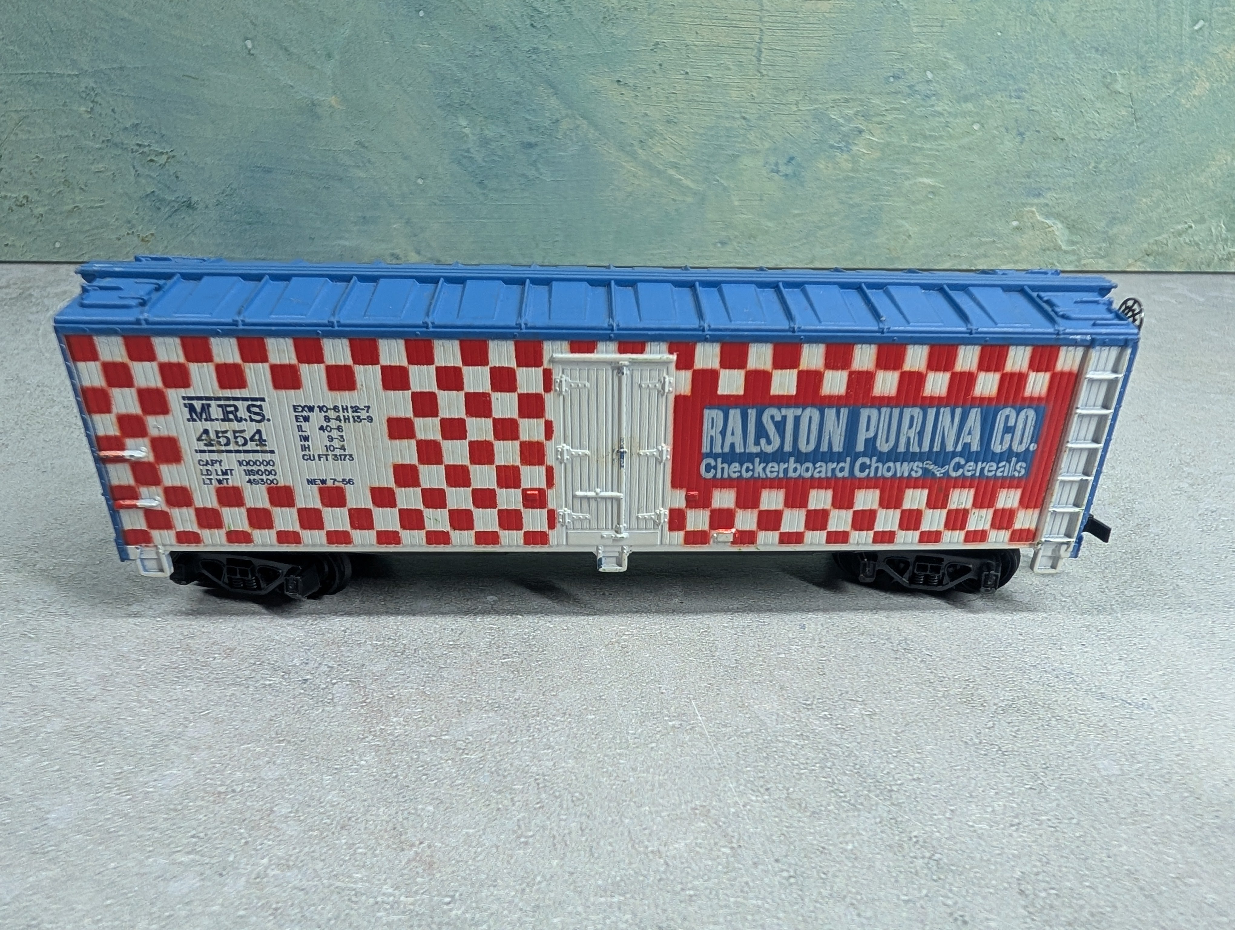 USED Tyco HO Scale 40' Wooden Box Car Ralston Purina MRS #4554