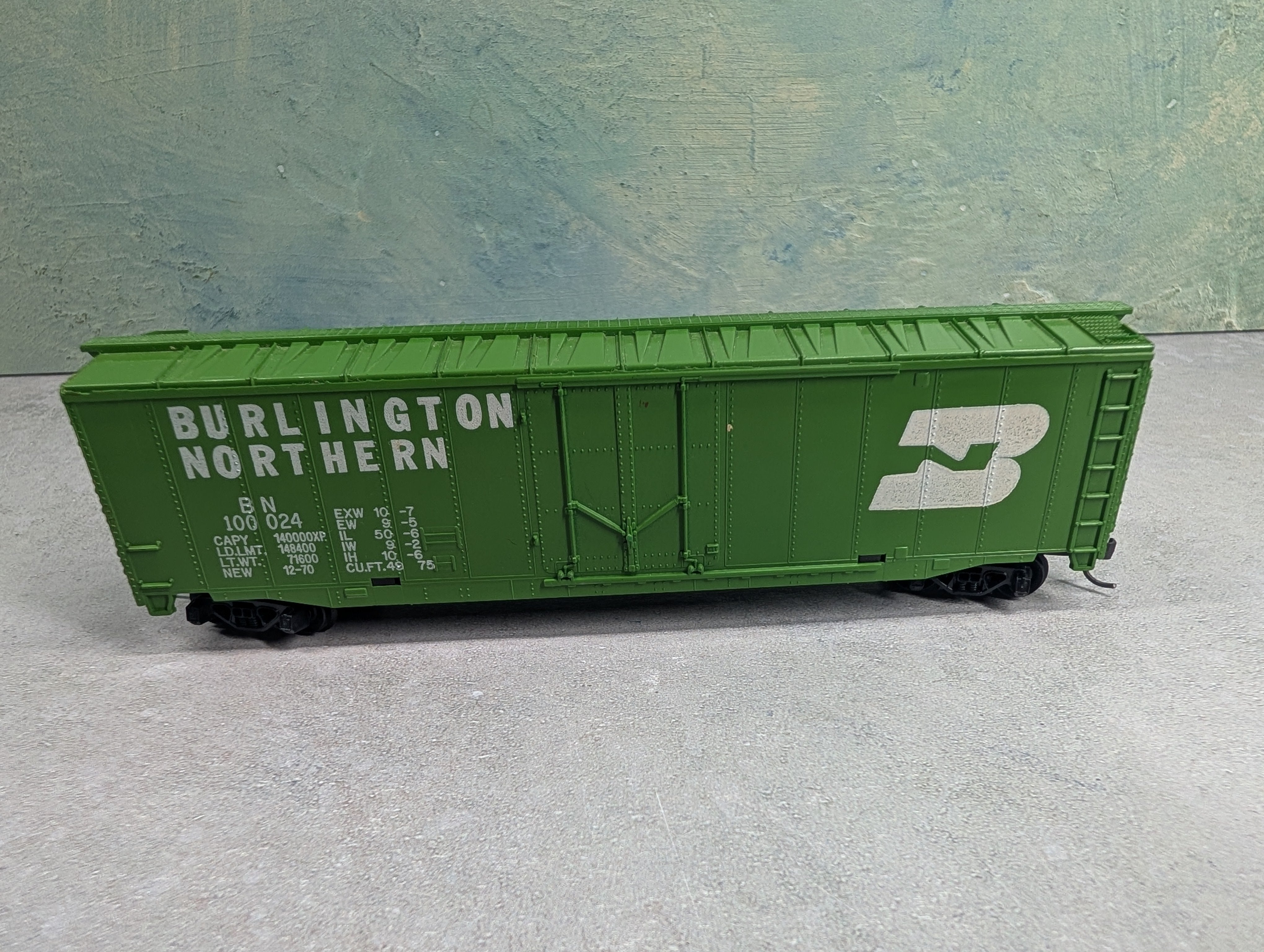 USED Tyco HO Scale 50' Box Car Burlington Northern BN #100024 Knuckle Couplers