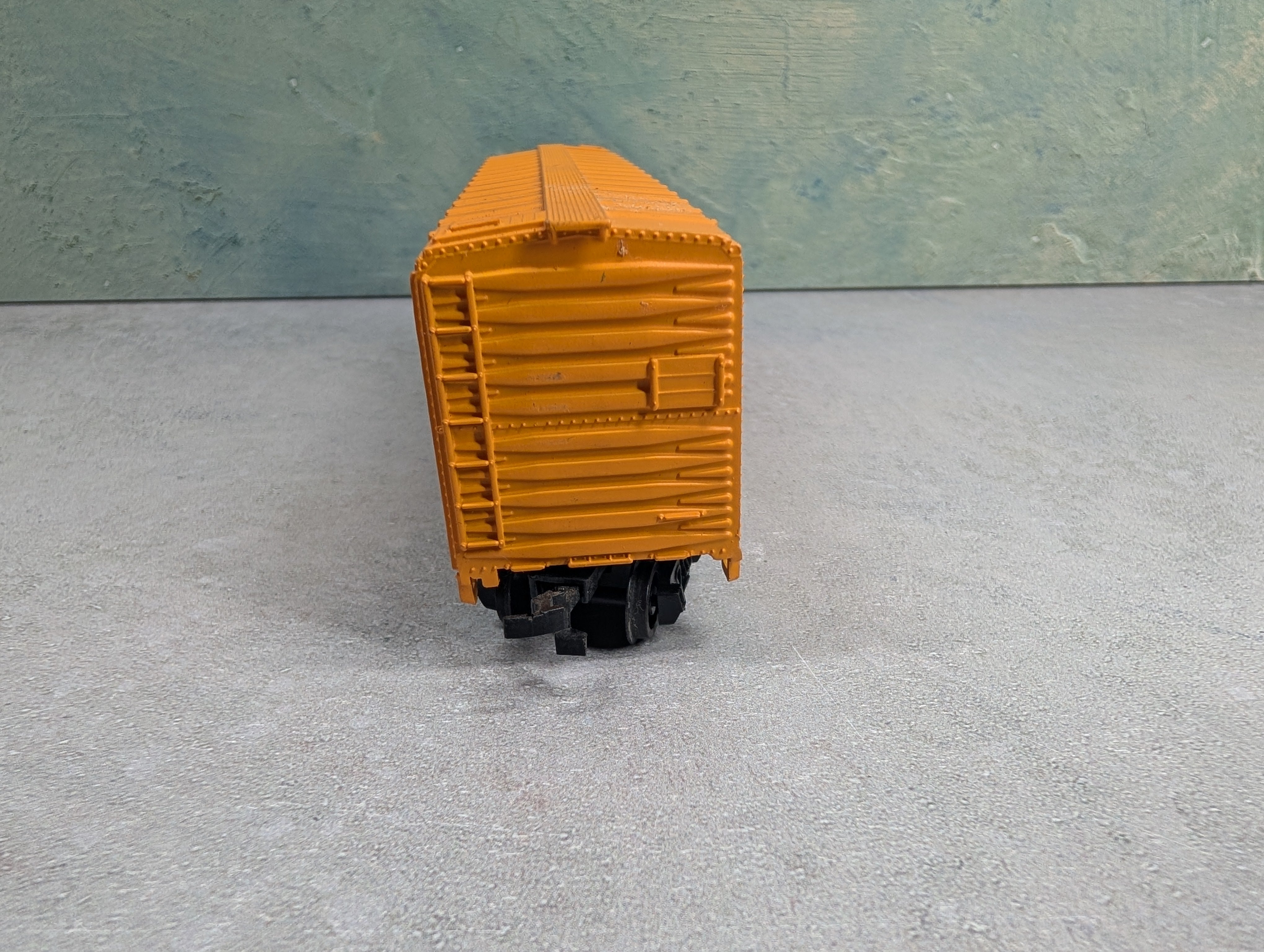 USED Bachmann HO Scale 50' Box Car Union Pacific UP #166817