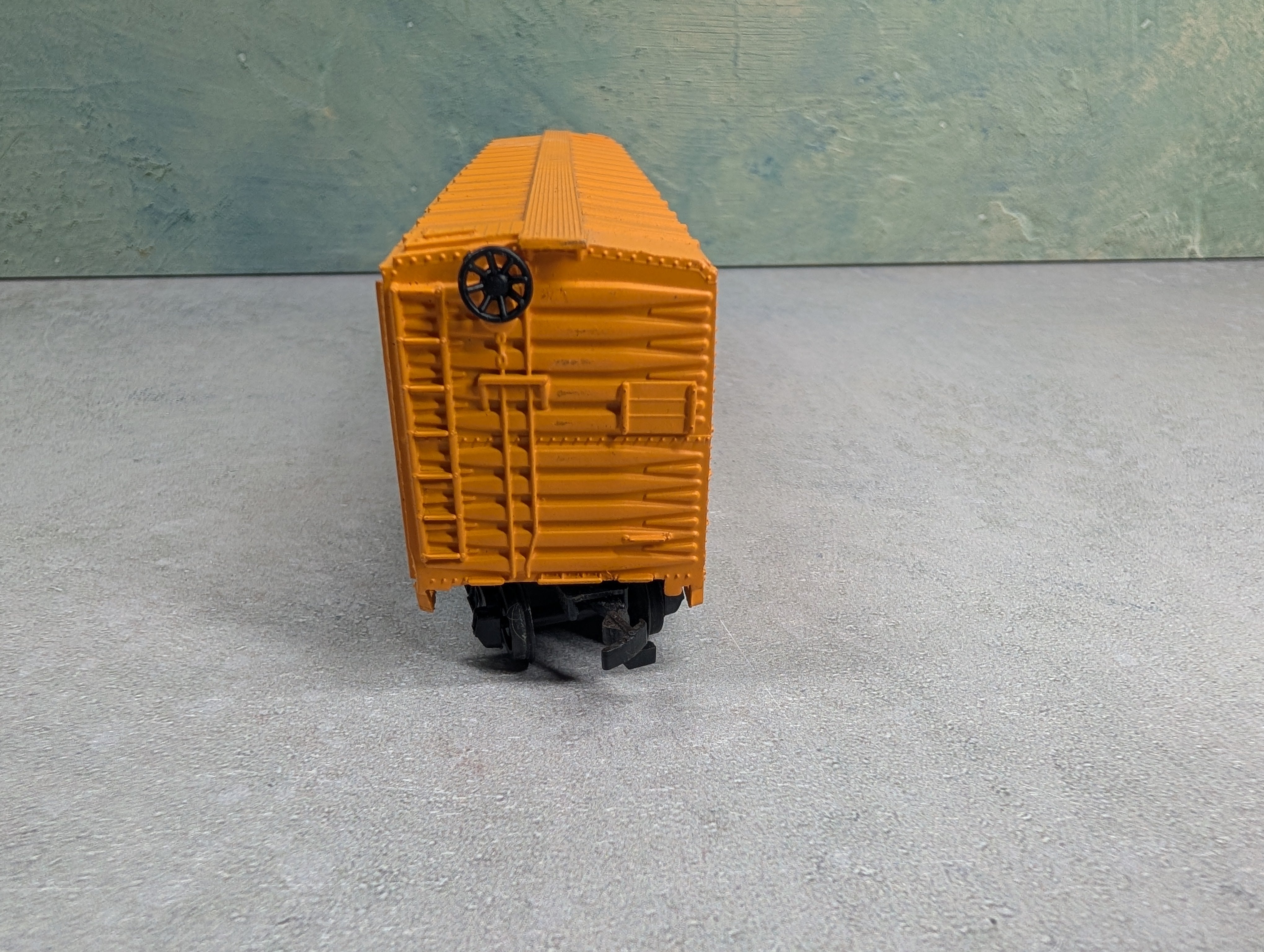 USED Bachmann HO Scale 50' Box Car Union Pacific UP #166817