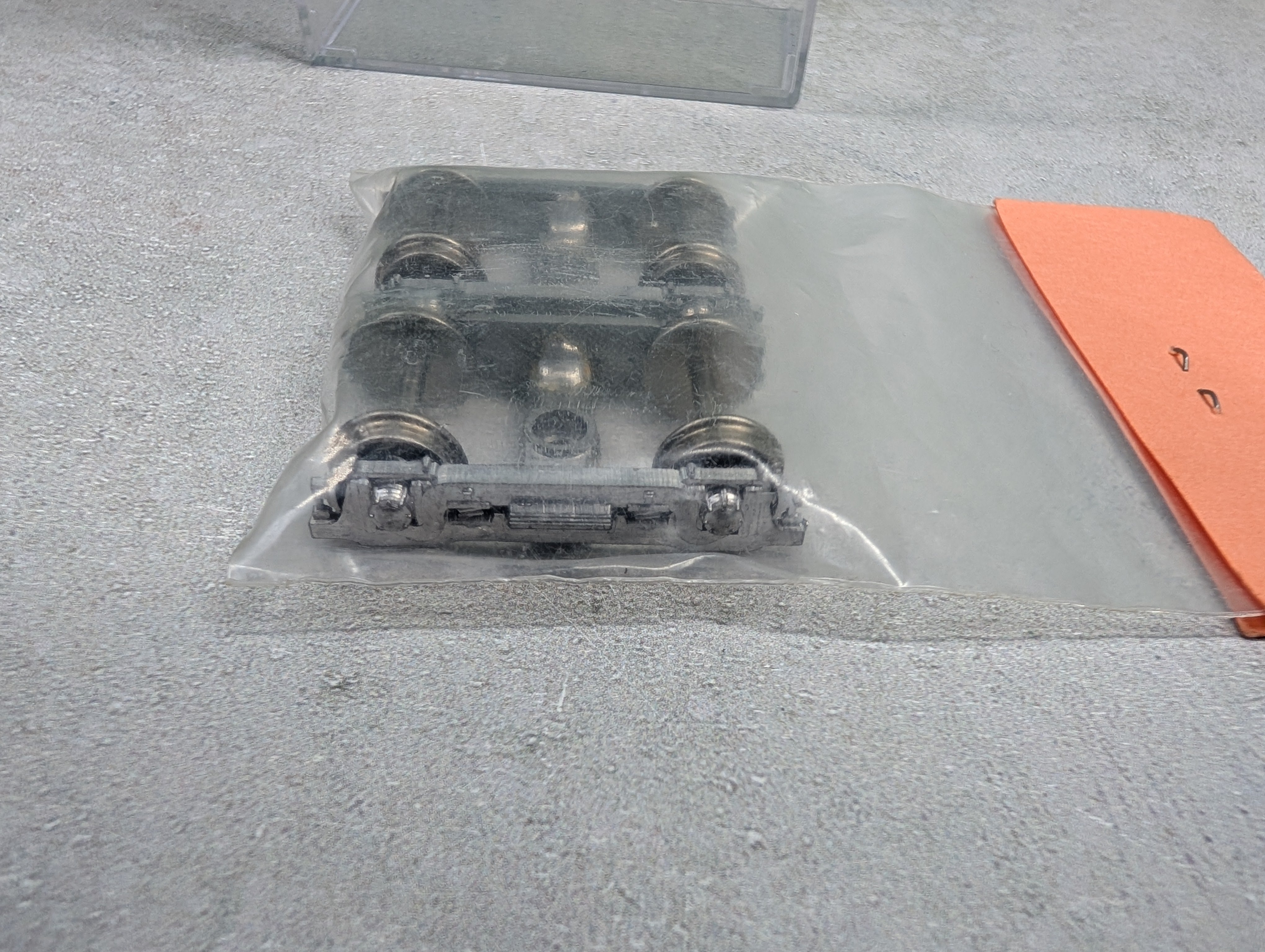 USED Cape Line Models T-50 HO Scale 36" Metal Trucks Commonwealth