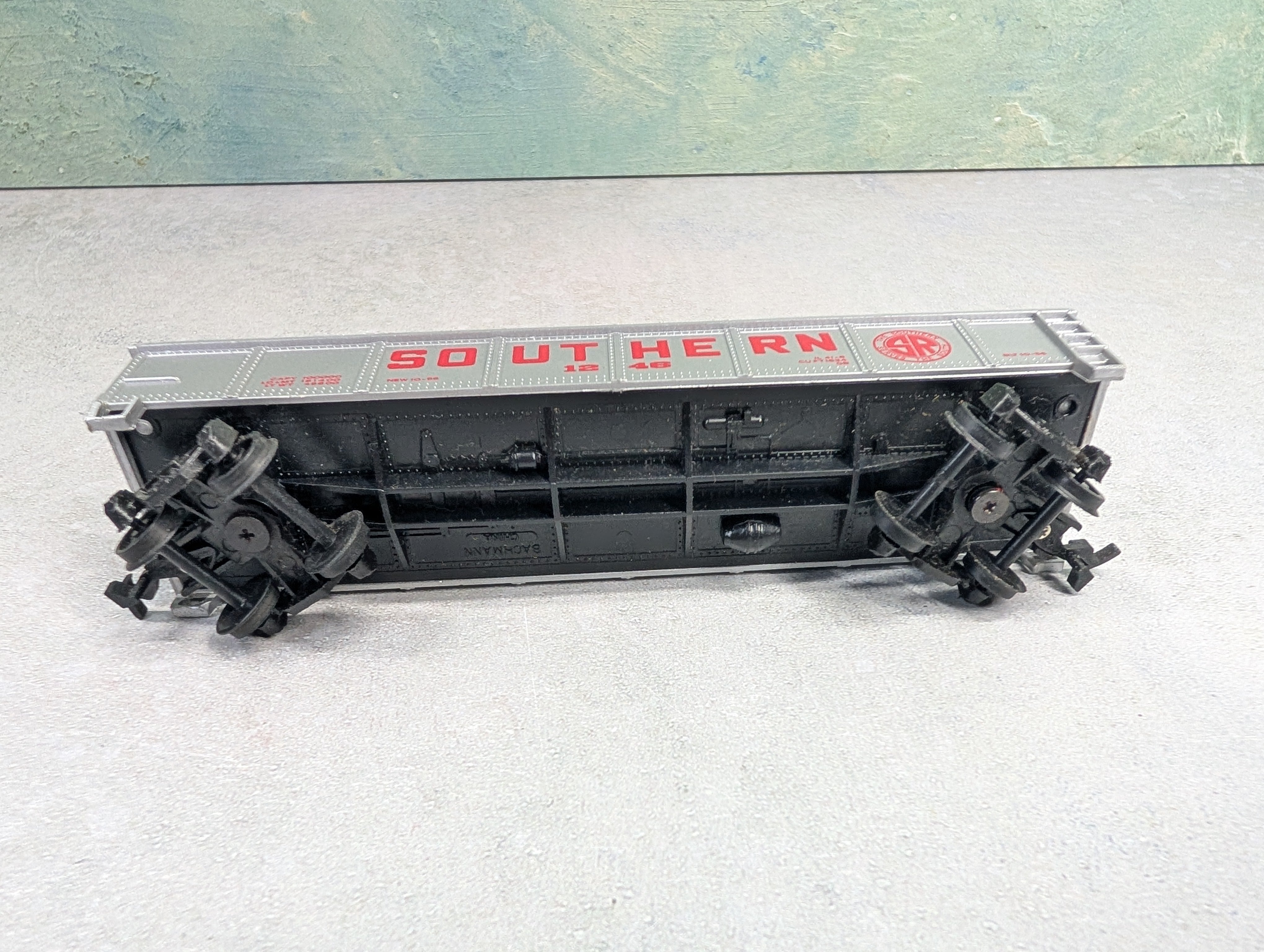 USED Bachmann HO Scale 40' Gondola Southern #1246