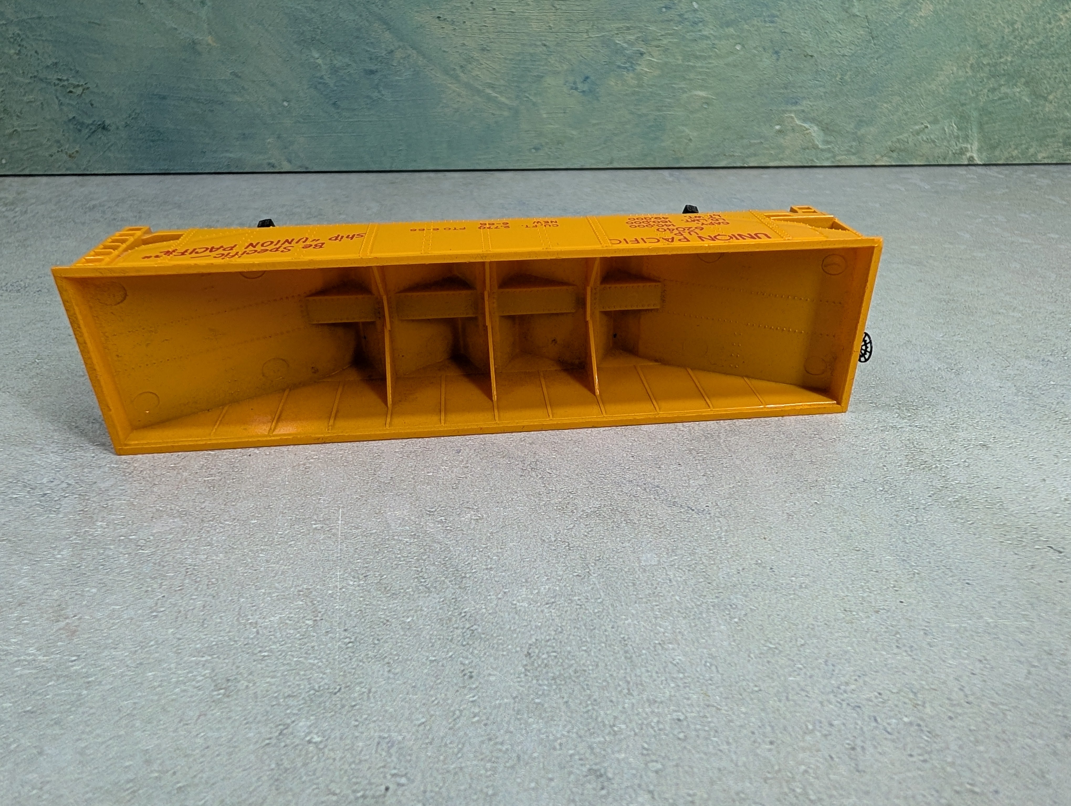 USED Tyco HO Scale Quad Hopper Union Pacific UP #62040