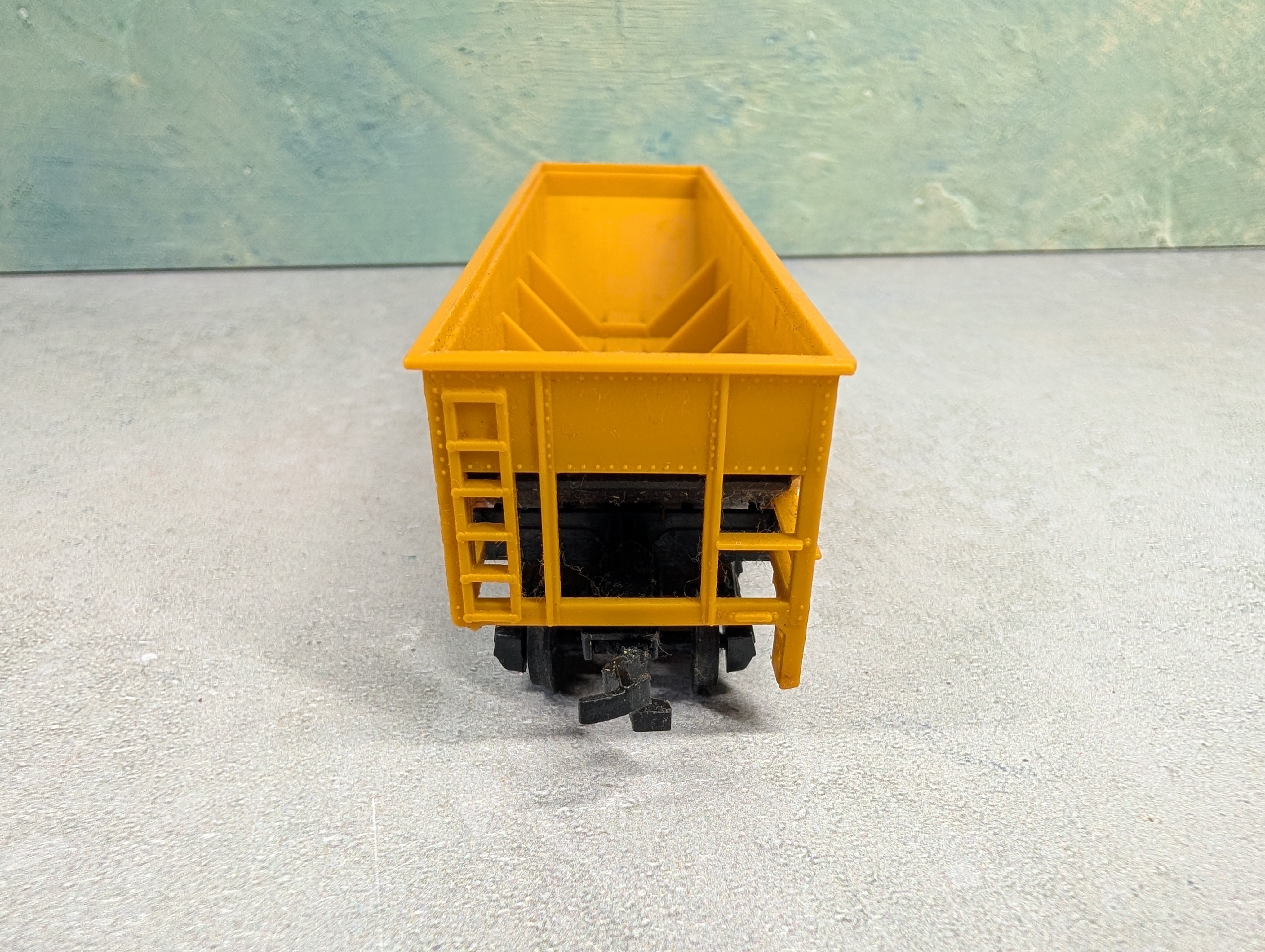 USED Bachmann HO Scale Quad Hopper Union Pacific UP #518125