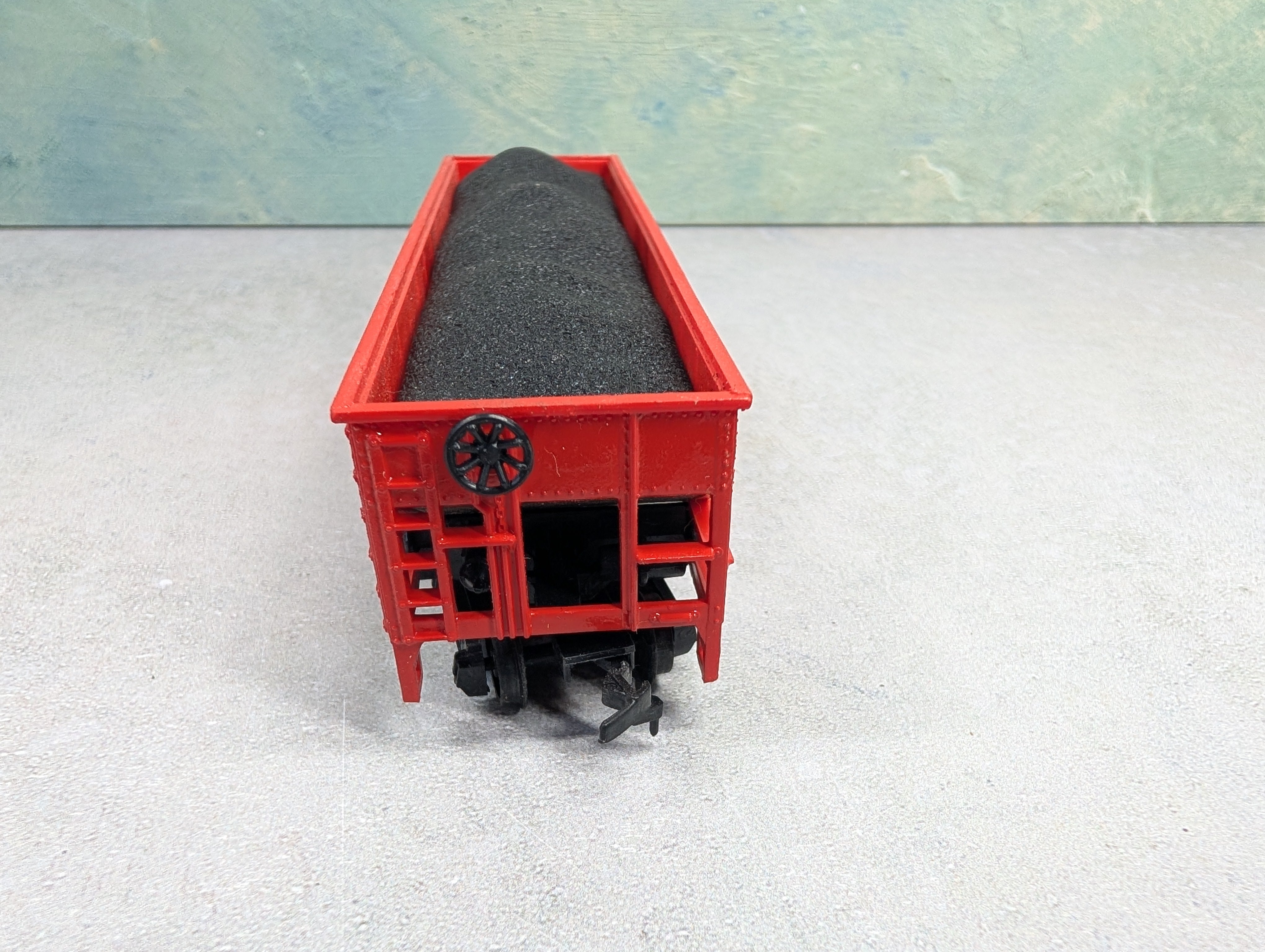 USED Bachmann HO Scale Quad Hopper Minneapolis & St Louis MStL #541085 w/ Coal Load