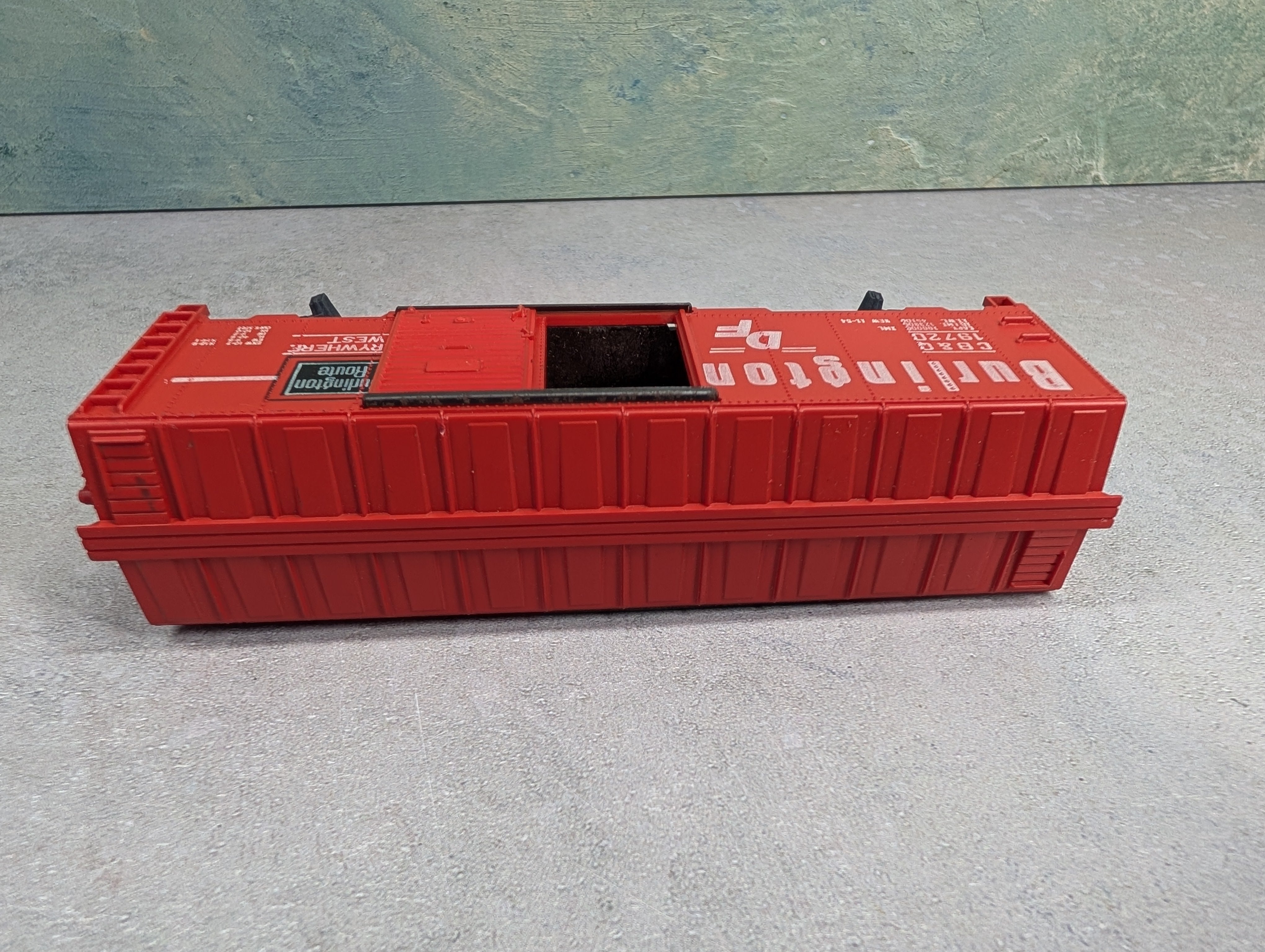 USED Mantua HO Scale 40' Box Car Burlington CB&Q #19720