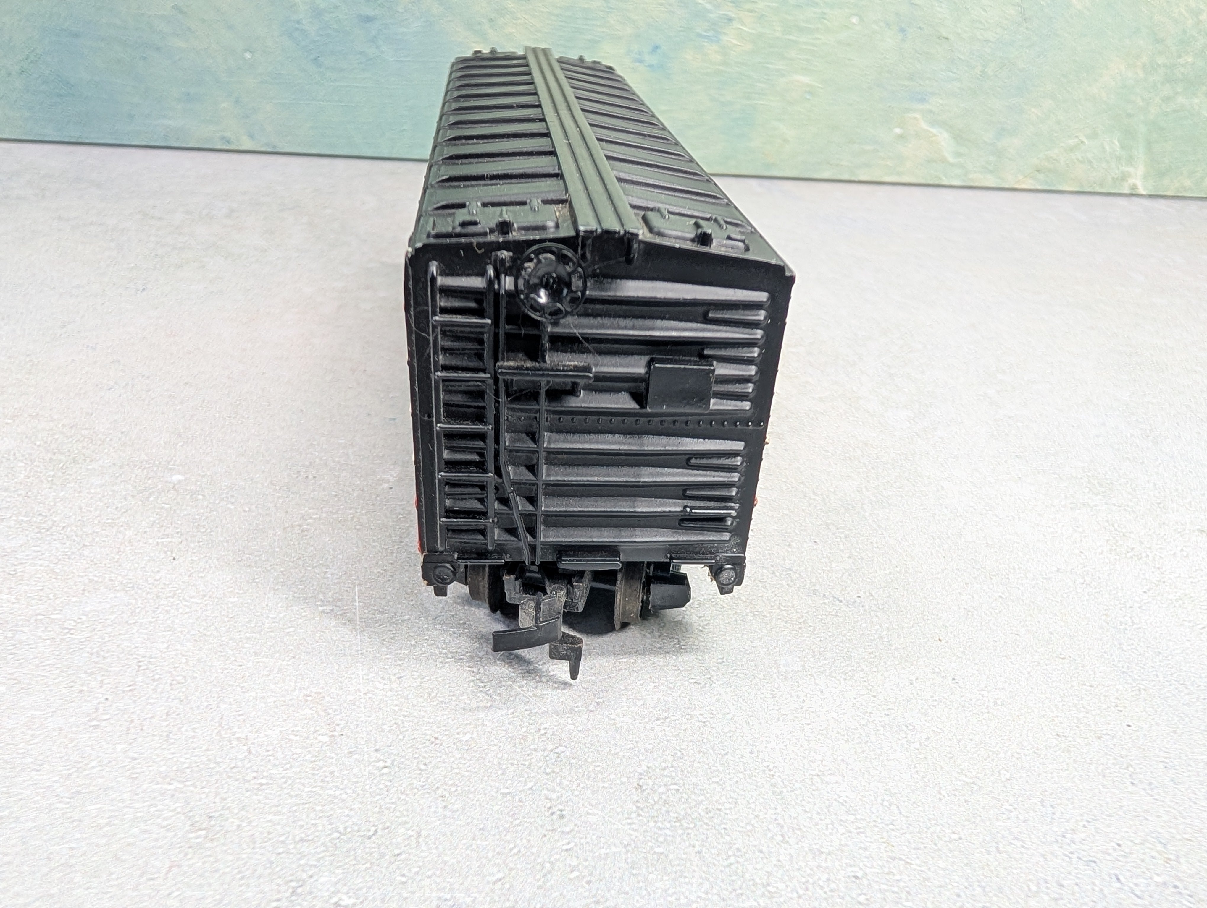 USED Tyco HO Scale 41' Wooden Box Car Baby Ruth NADX #5342