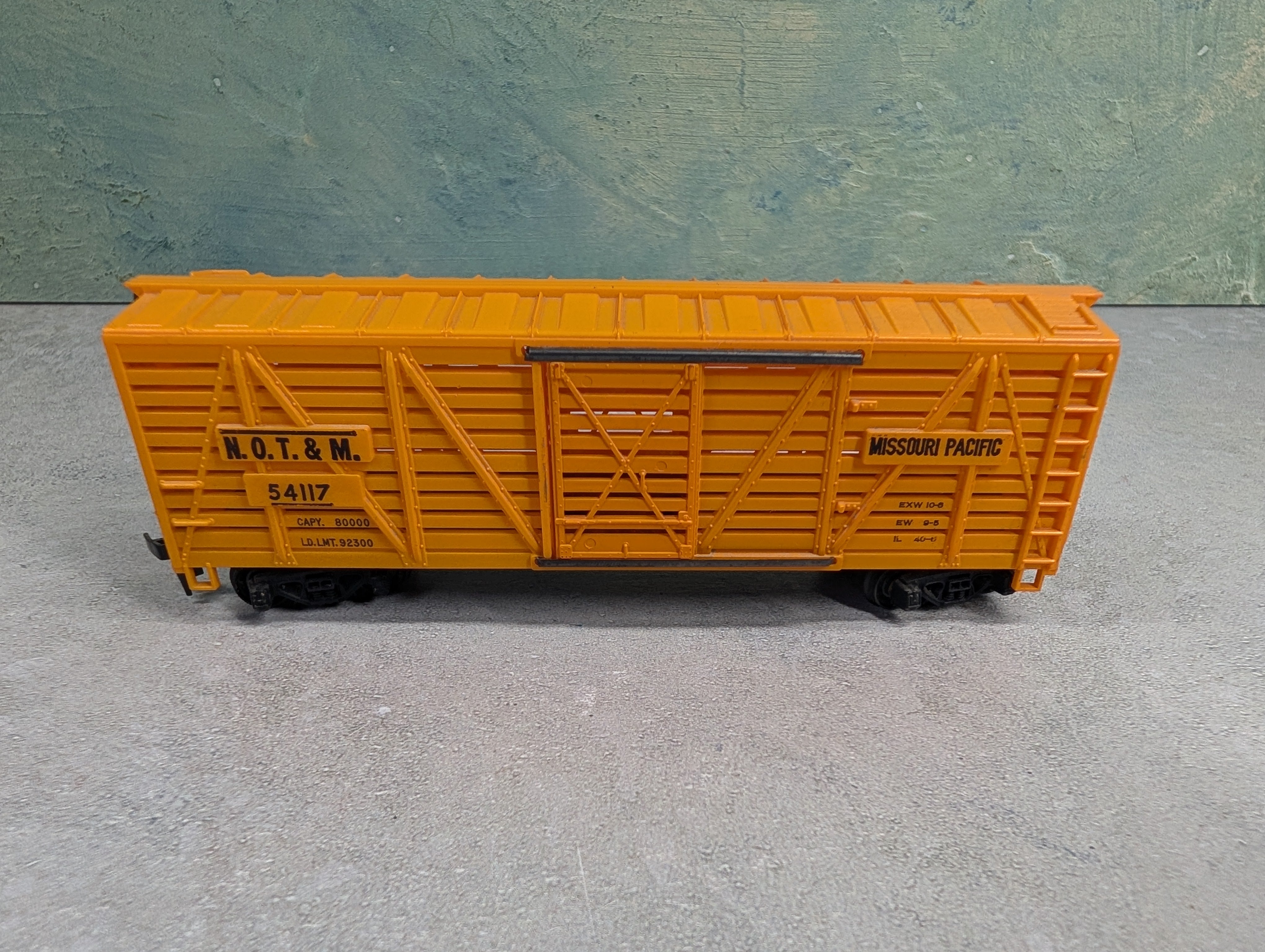 USED Mantua HO Scale 40' Cattle Stock Car Missouri Pacific NOT&M #54117