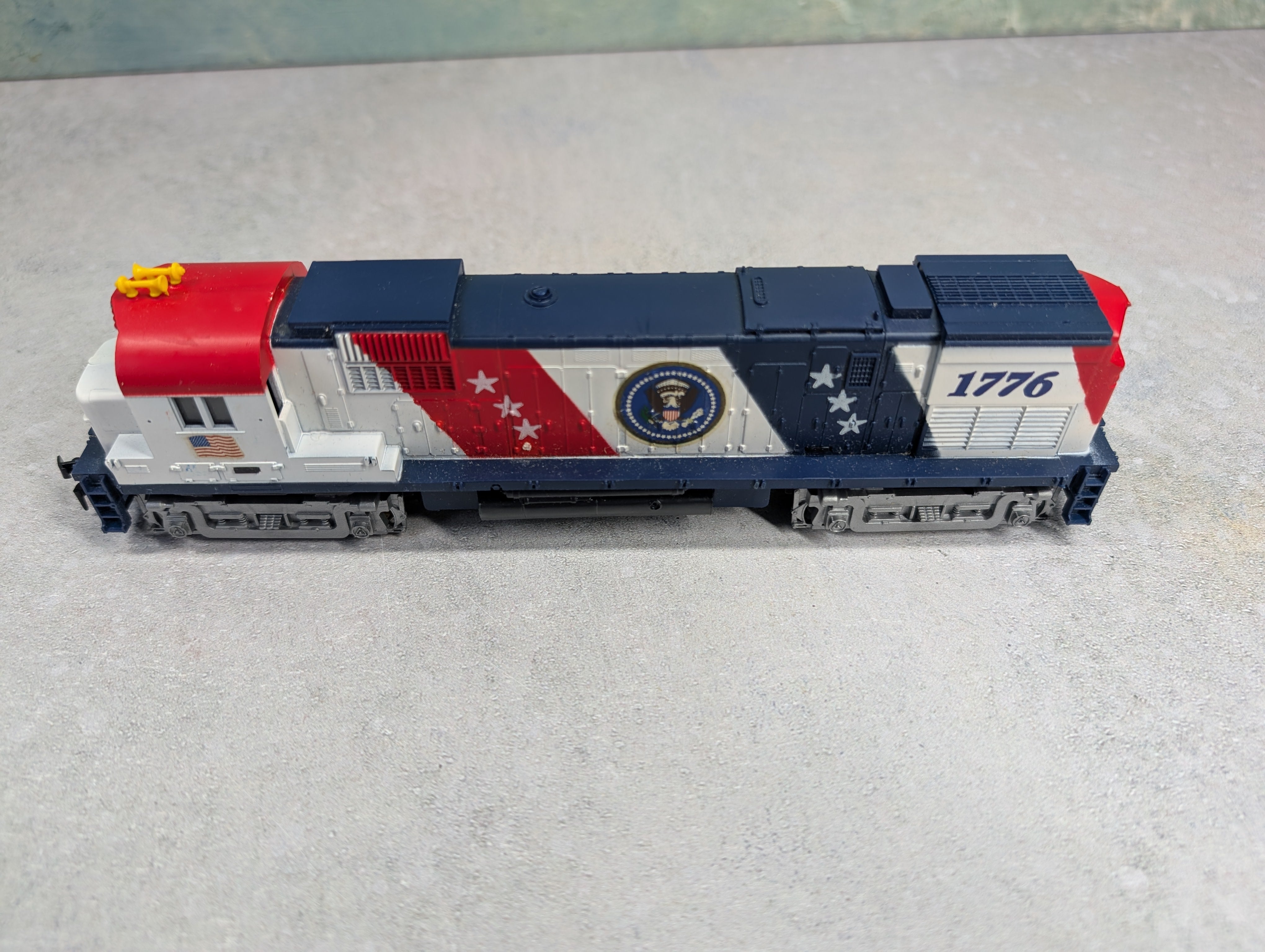 USED Tyco HO Scale 1776 Alco Century Diesel Locomotive Parts/Repairs DC