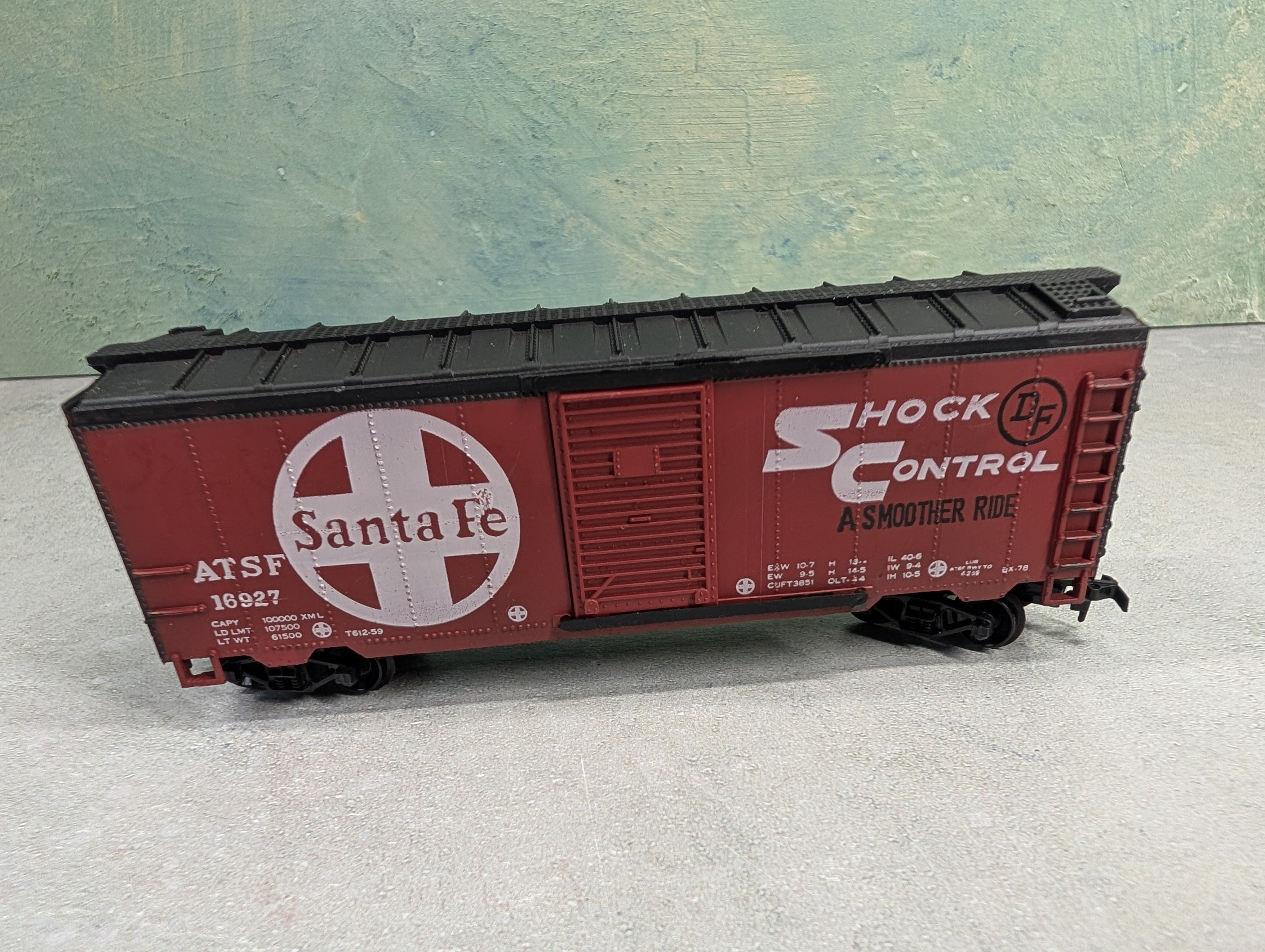 USED Life-Like HO Scale 40' Box Car Santa Fe ATSF #16927