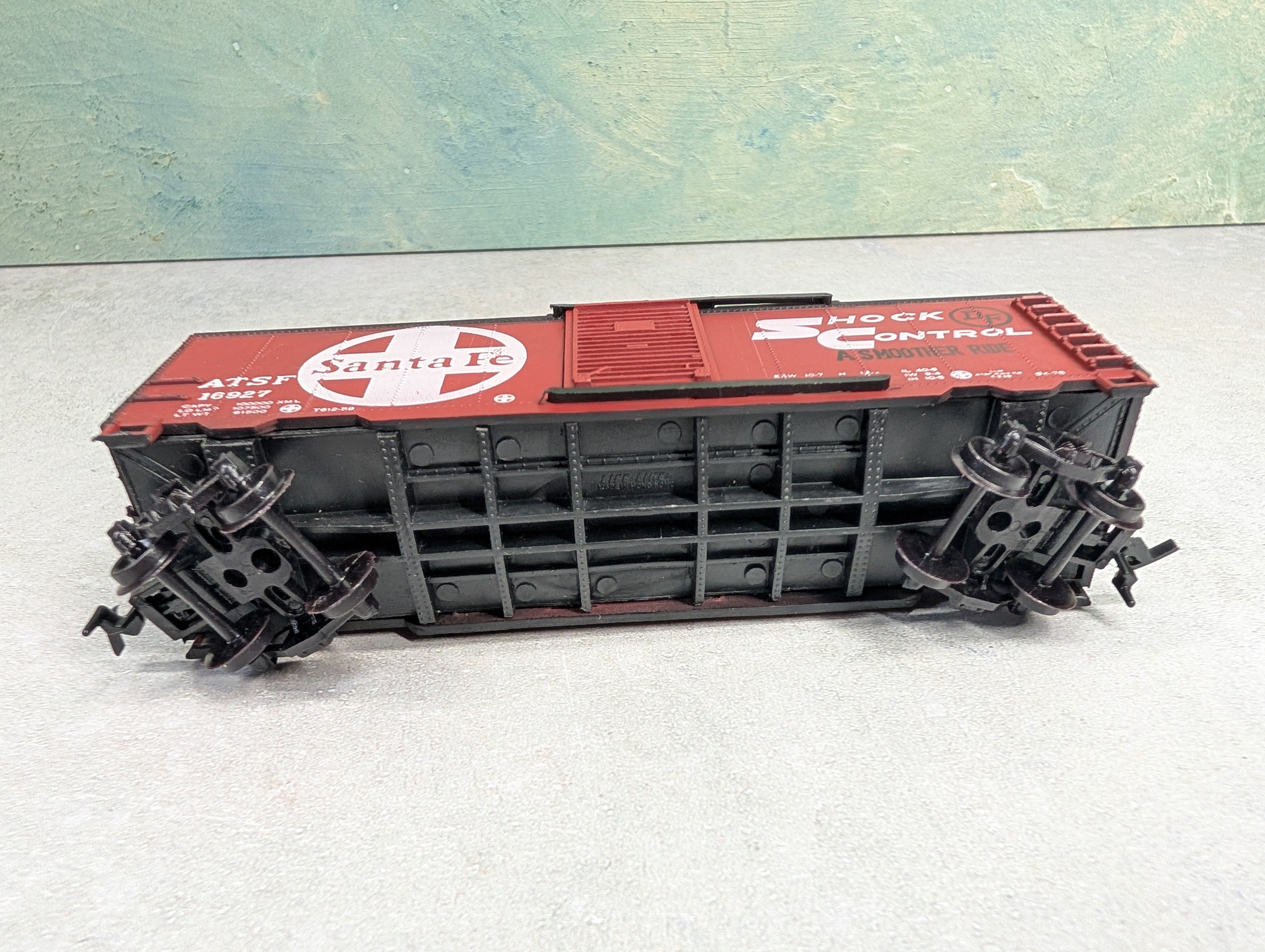 USED Life-Like HO Scale 40' Box Car Santa Fe ATSF #16927