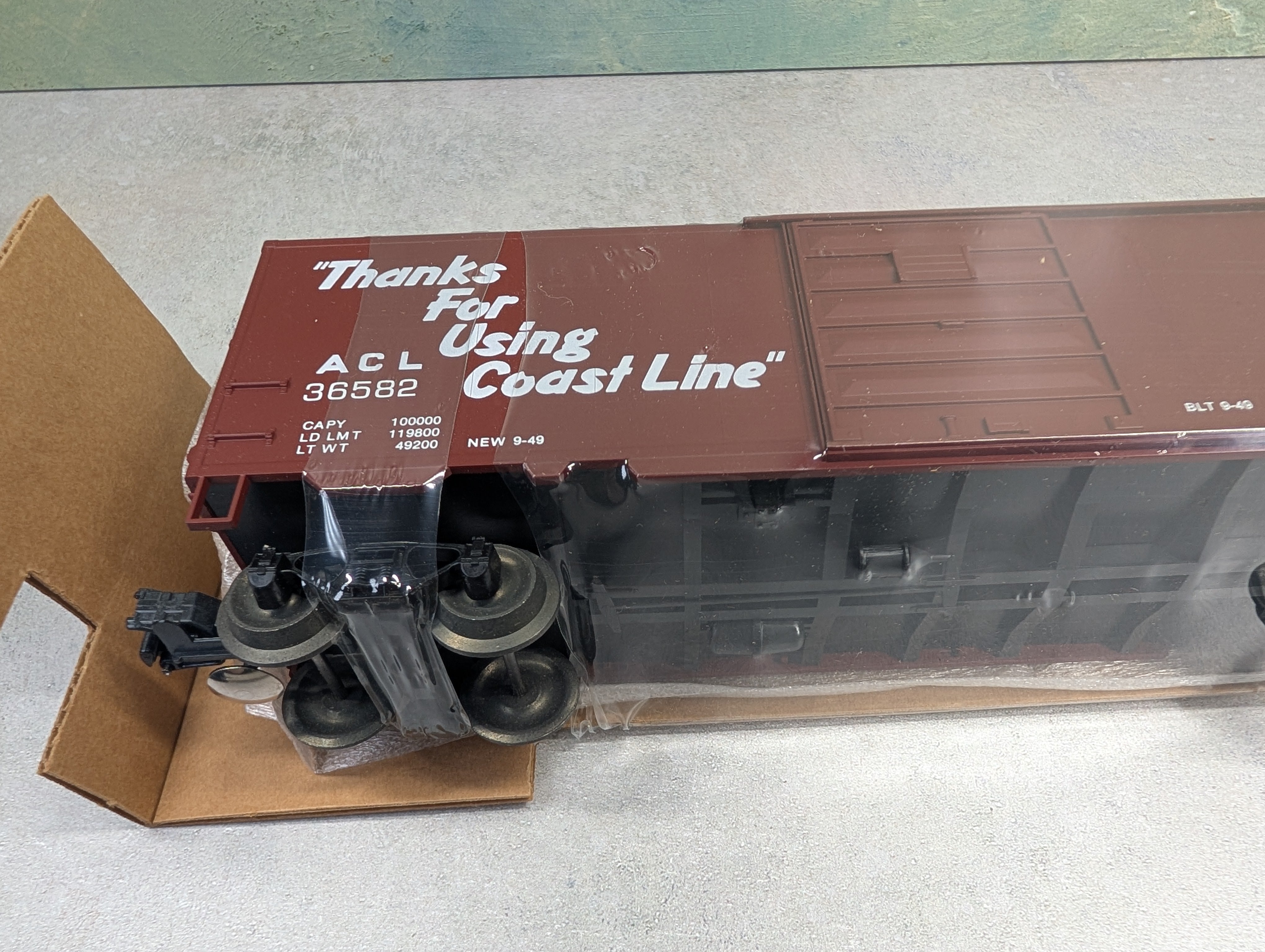 USED Weaver 2023 O 40' Box Car Atlantic Coast Line ACL #36582 P&D Custom Car - Hi-Rail