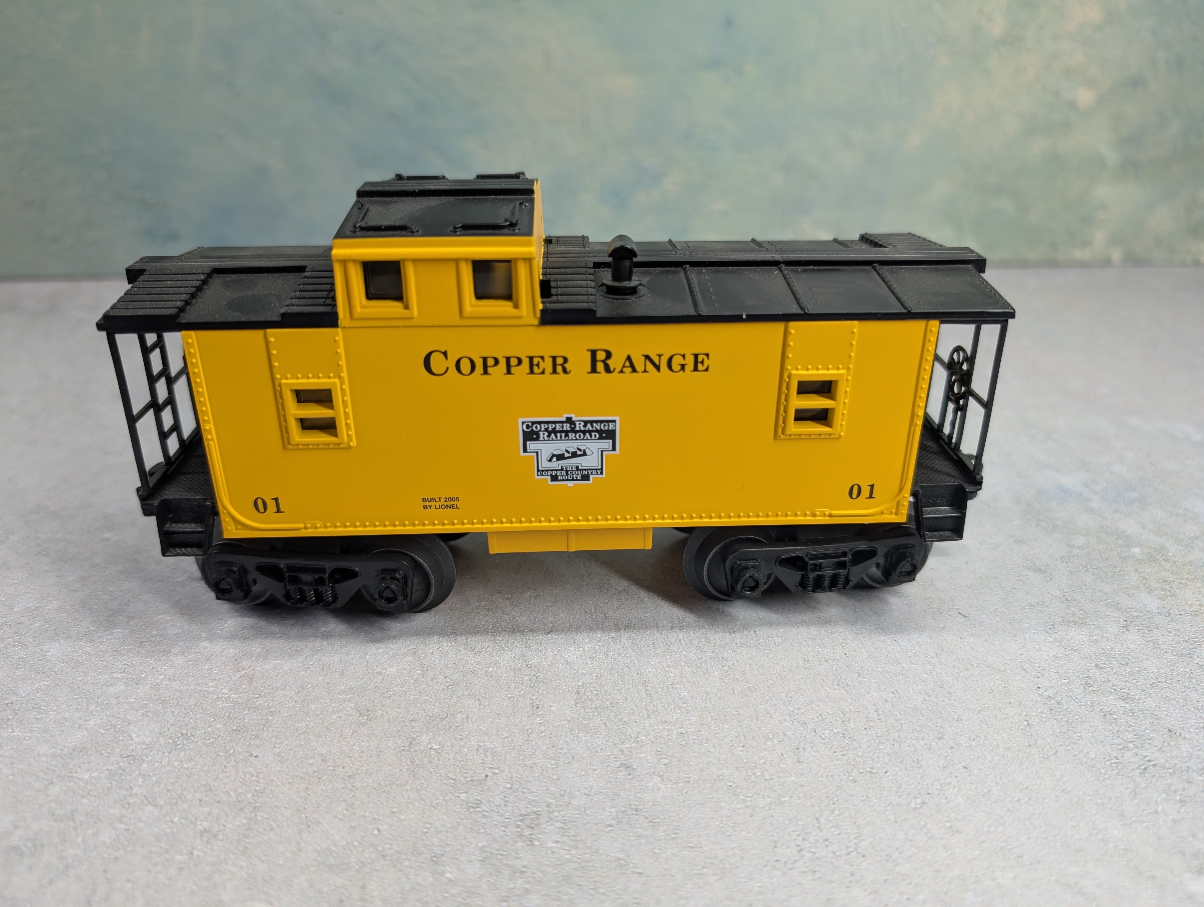 USED Lionel 6-36541 O Caboose Copper Range Railroad #01