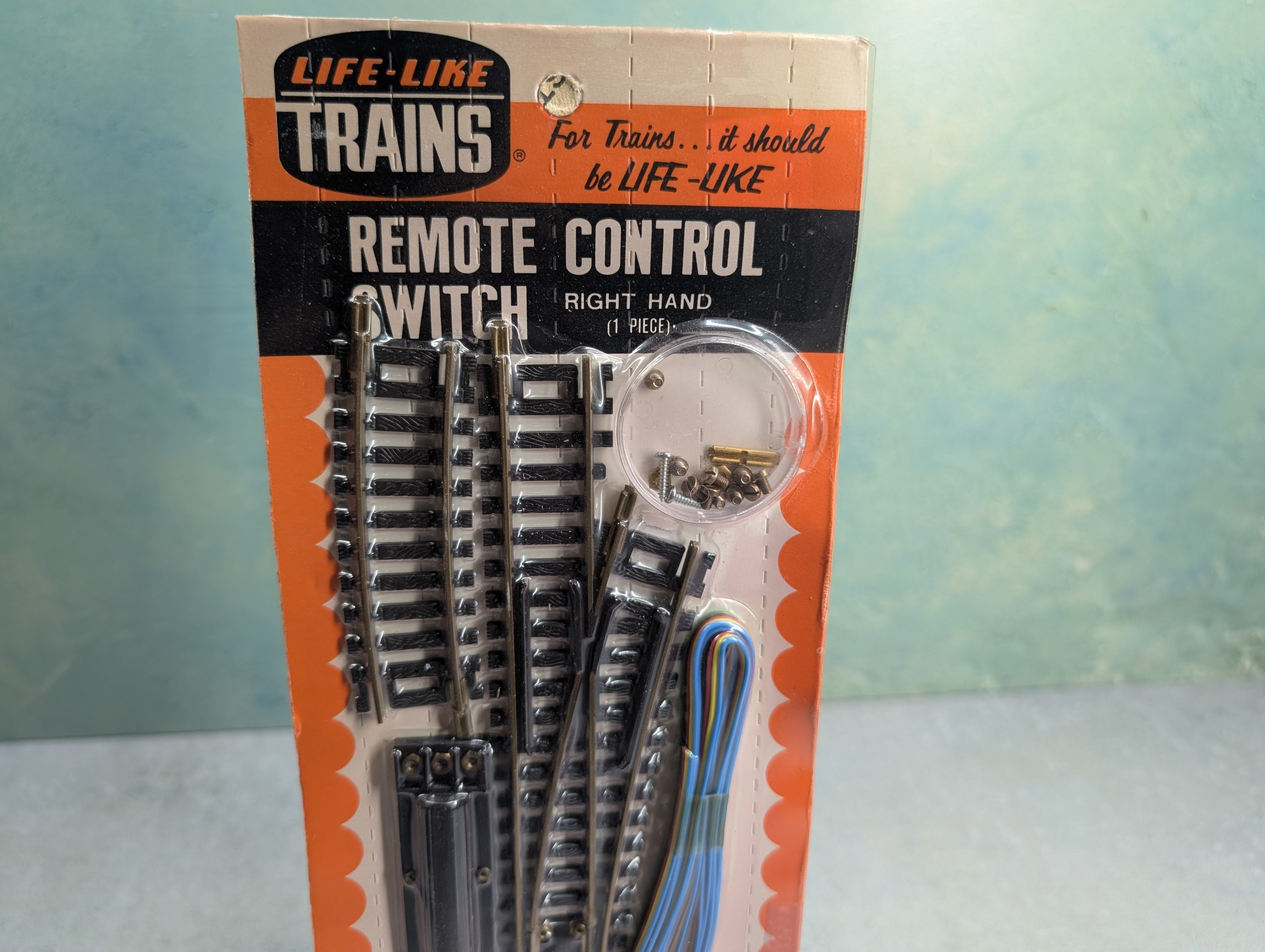 USED Life-Like T604 HO Scale Remote Switch Control Right Hand, Brass, Code 100