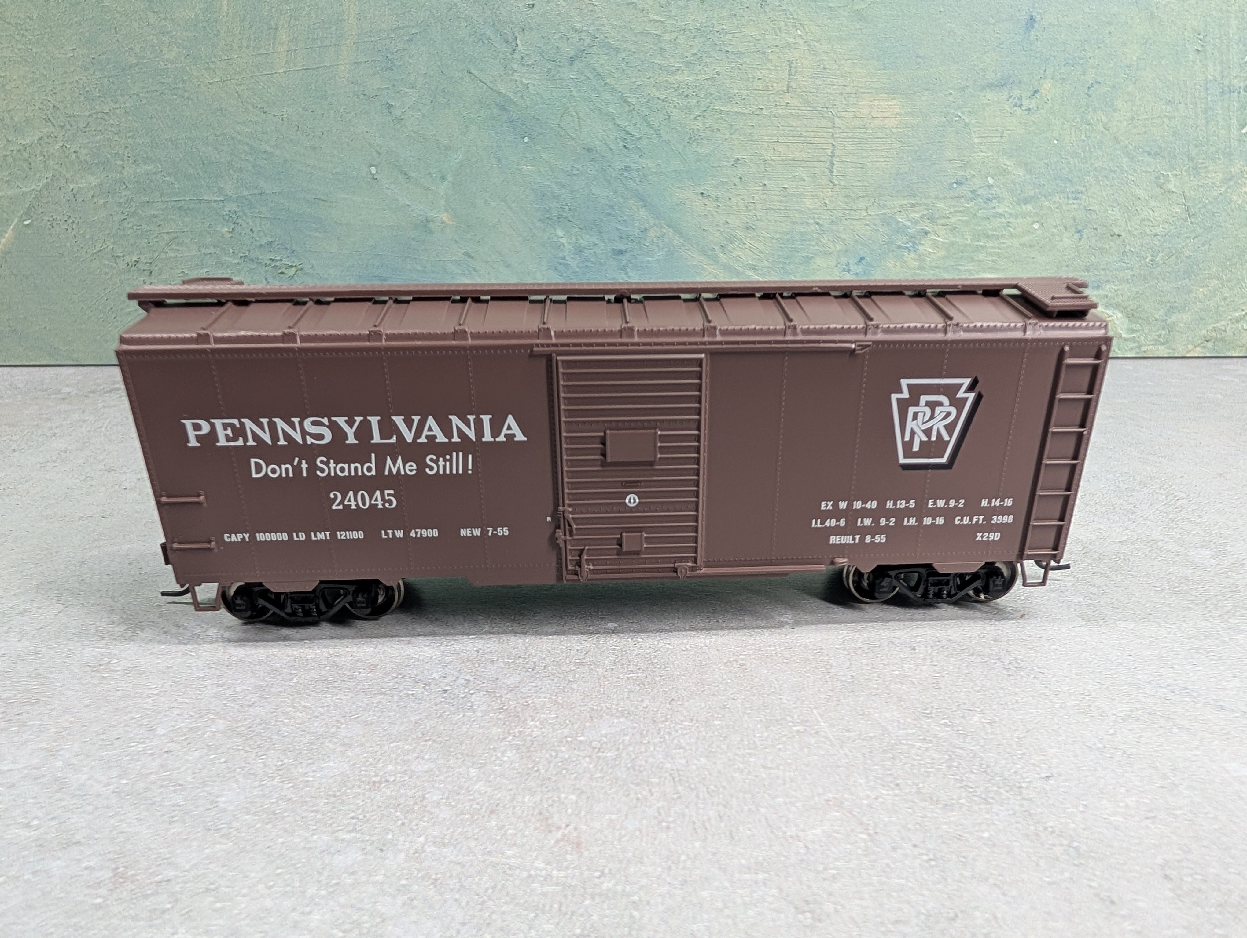 USED Athearn 70055 HO Scale 40' Youngstown Steel Door Box Car Pennsylvania #24045 Don't Stand Me Still!