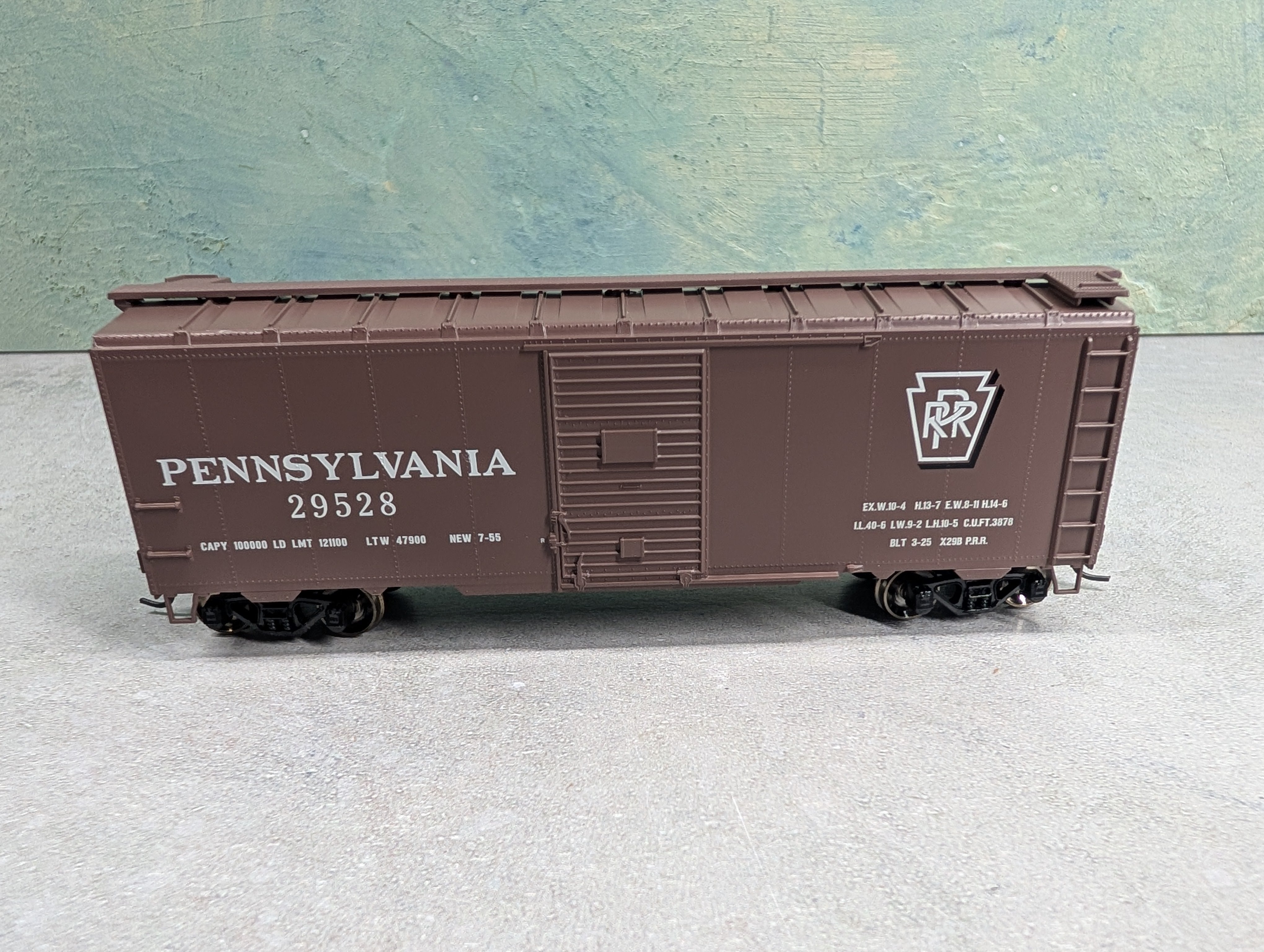USED Athearn 70066 HO Scale 40' Youngstown Steel Door Box Car Pennsylvania #29528